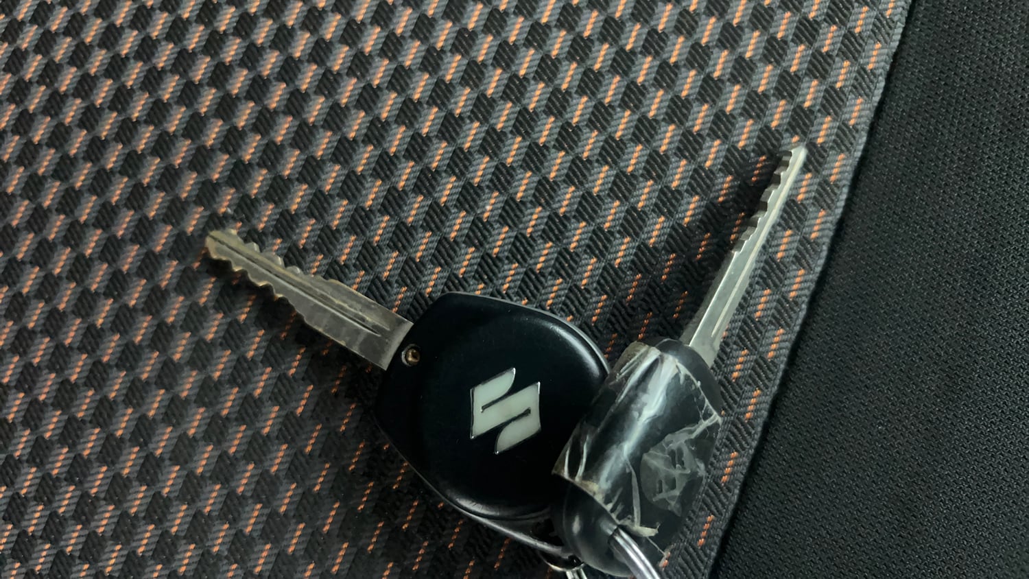 Used 2020 Maruti Suzuki S-Presso VXi Plus Petrol Manual extra CAR KEY VIEW