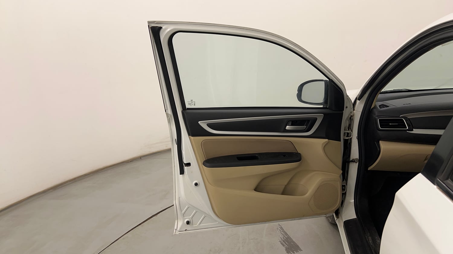 Used 2022 Honda Amaze S CVT 1.2 Petrol Petrol Automatic interior LEFT FRONT DOOR OPEN VIEW