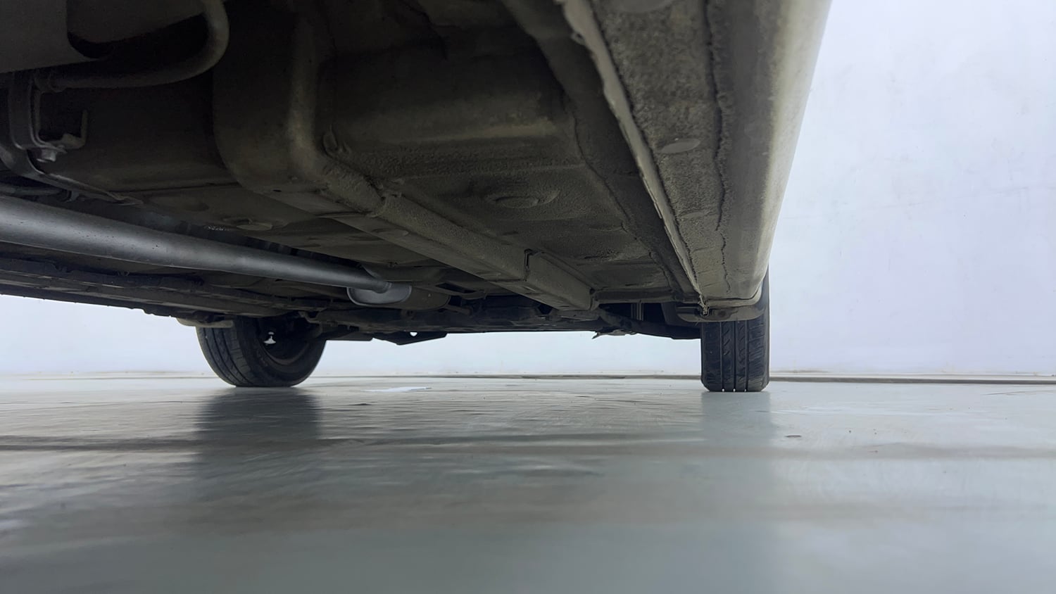 Used 2013 Hyundai Grand i10 Magna 1.2 Kappa VTVT Petrol Manual extra REAR RIGHT UNDERBODY VIEW