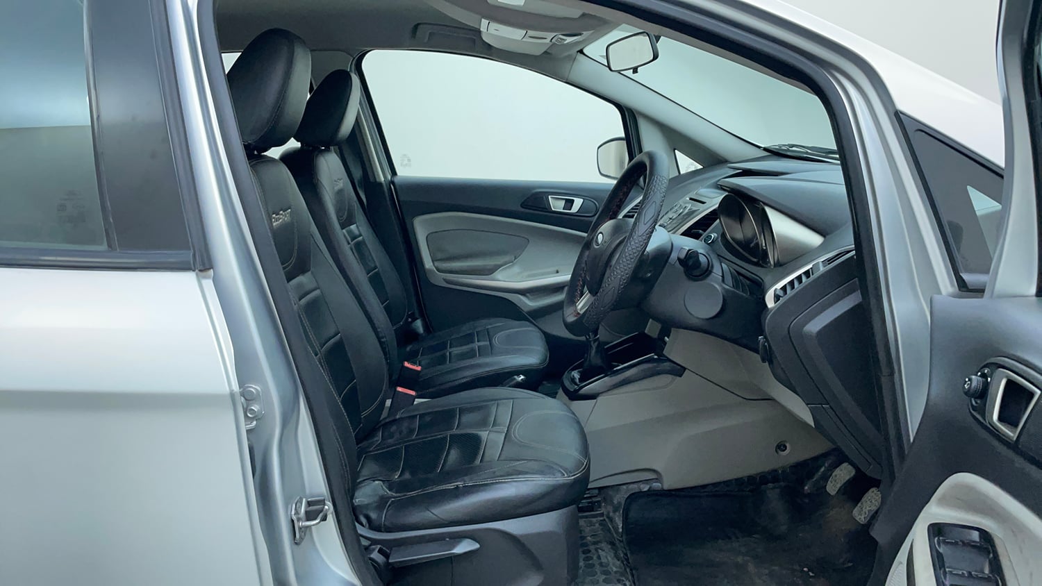 Used 2017 Ford EcoSport Titanium 1.5L TDCi Diesel Manual interior RIGHT SIDE FRONT DOOR CABIN VIEW