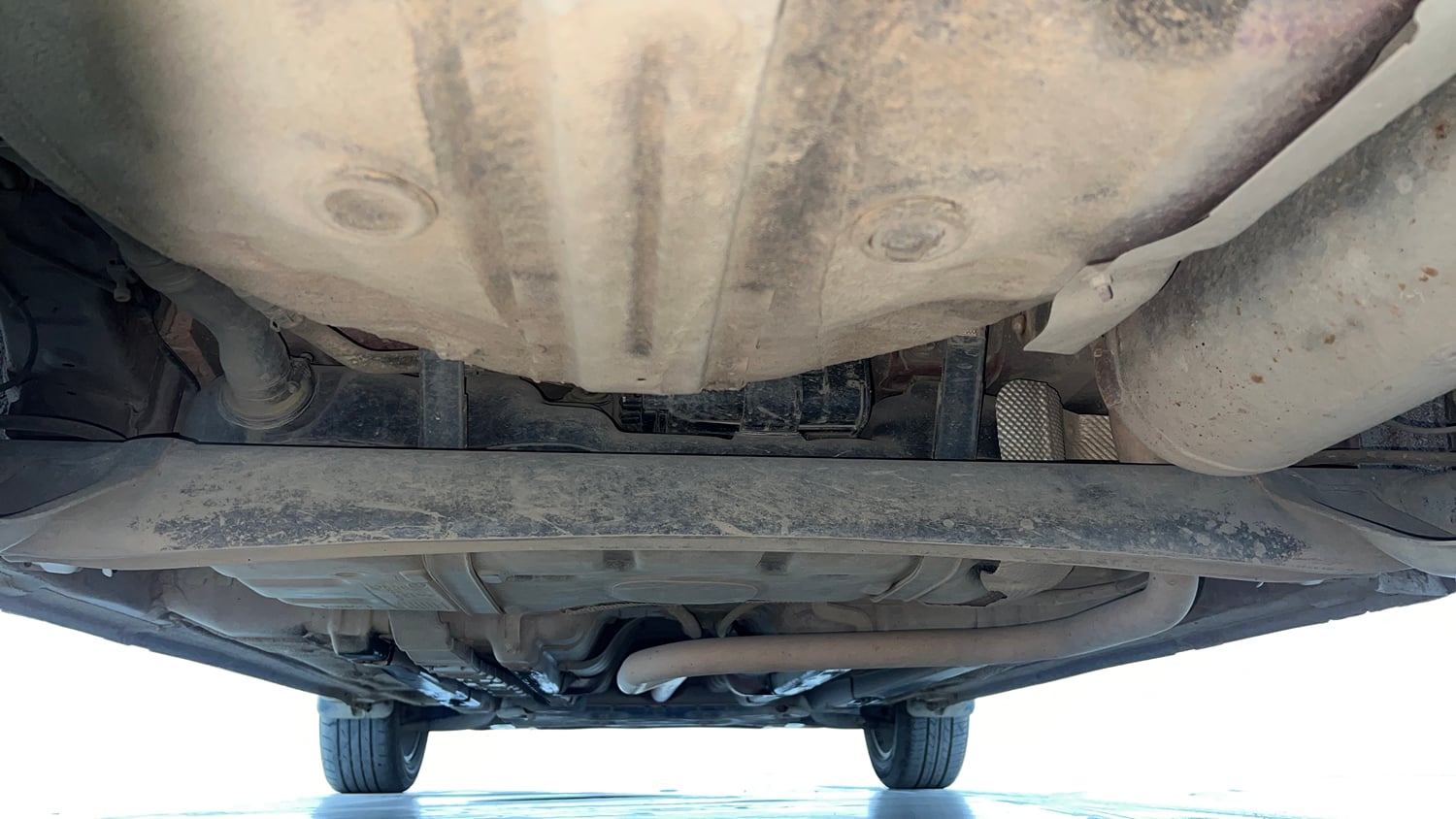 Used 2015 Hyundai Elite i20 Asta 1.2 Petrol Manual extra REAR UNDERBODY VIEW (TAKEN FROM REAR)