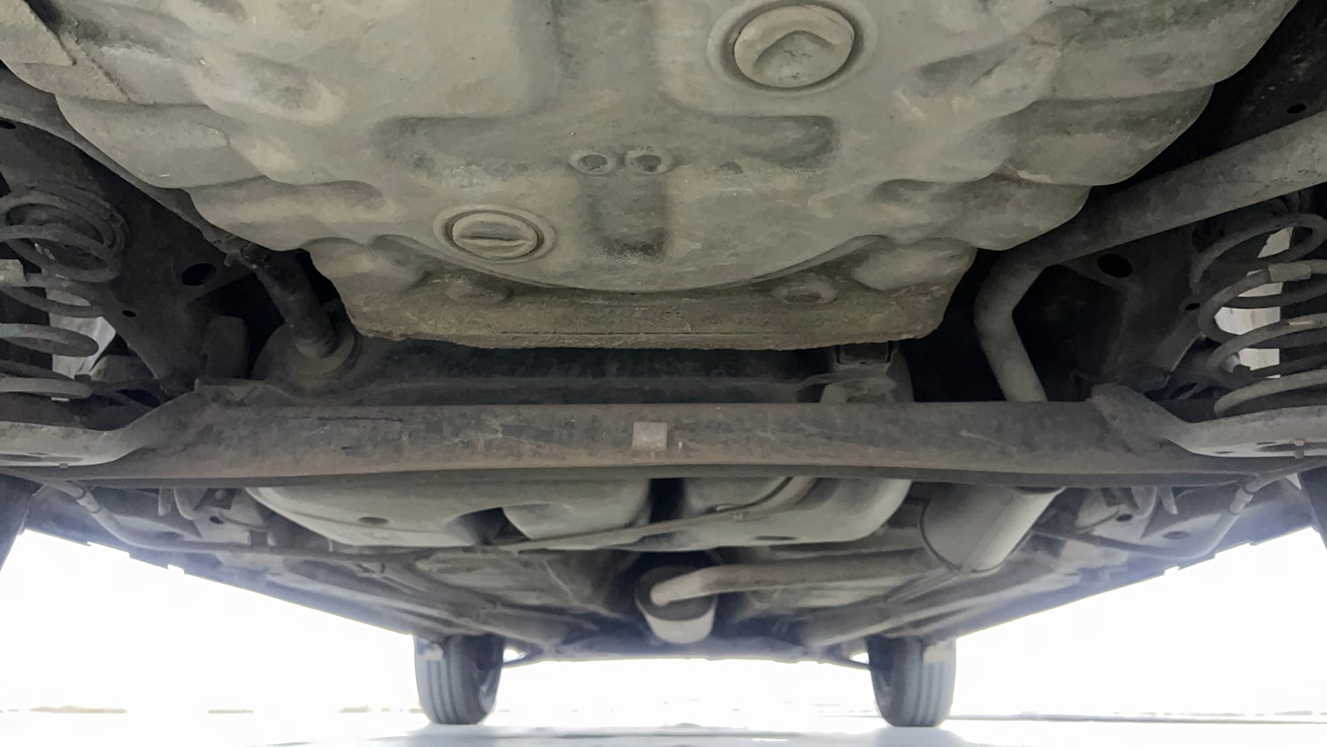 Used 2020 Maruti Suzuki S-Presso VXi Petrol Manual extra REAR UNDERBODY VIEW (TAKEN FROM REAR)