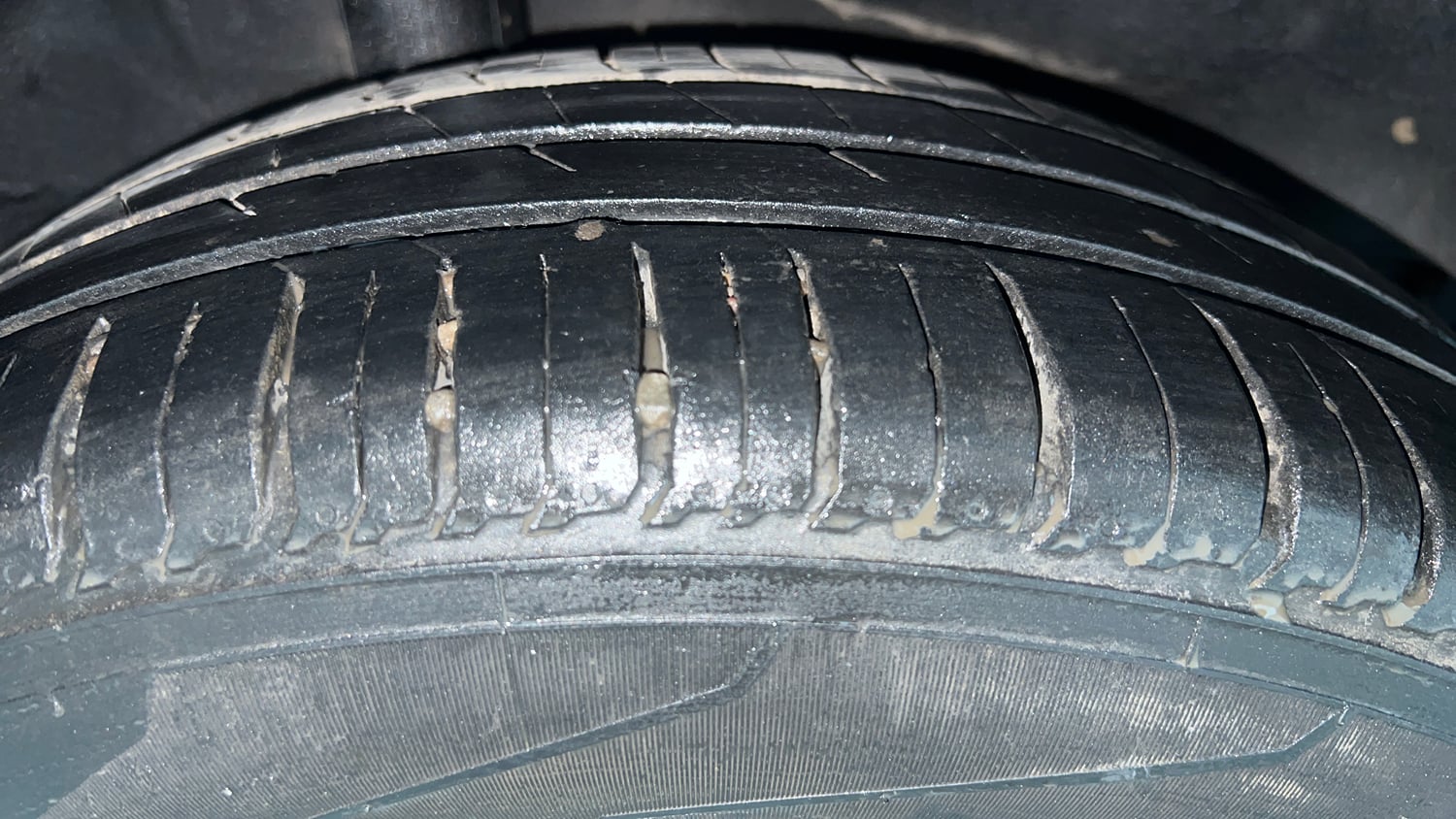 Used 2019 Honda Jazz VX CVT Petrol Petrol Automatic tyres RIGHT REAR TYRE TREAD VIEW