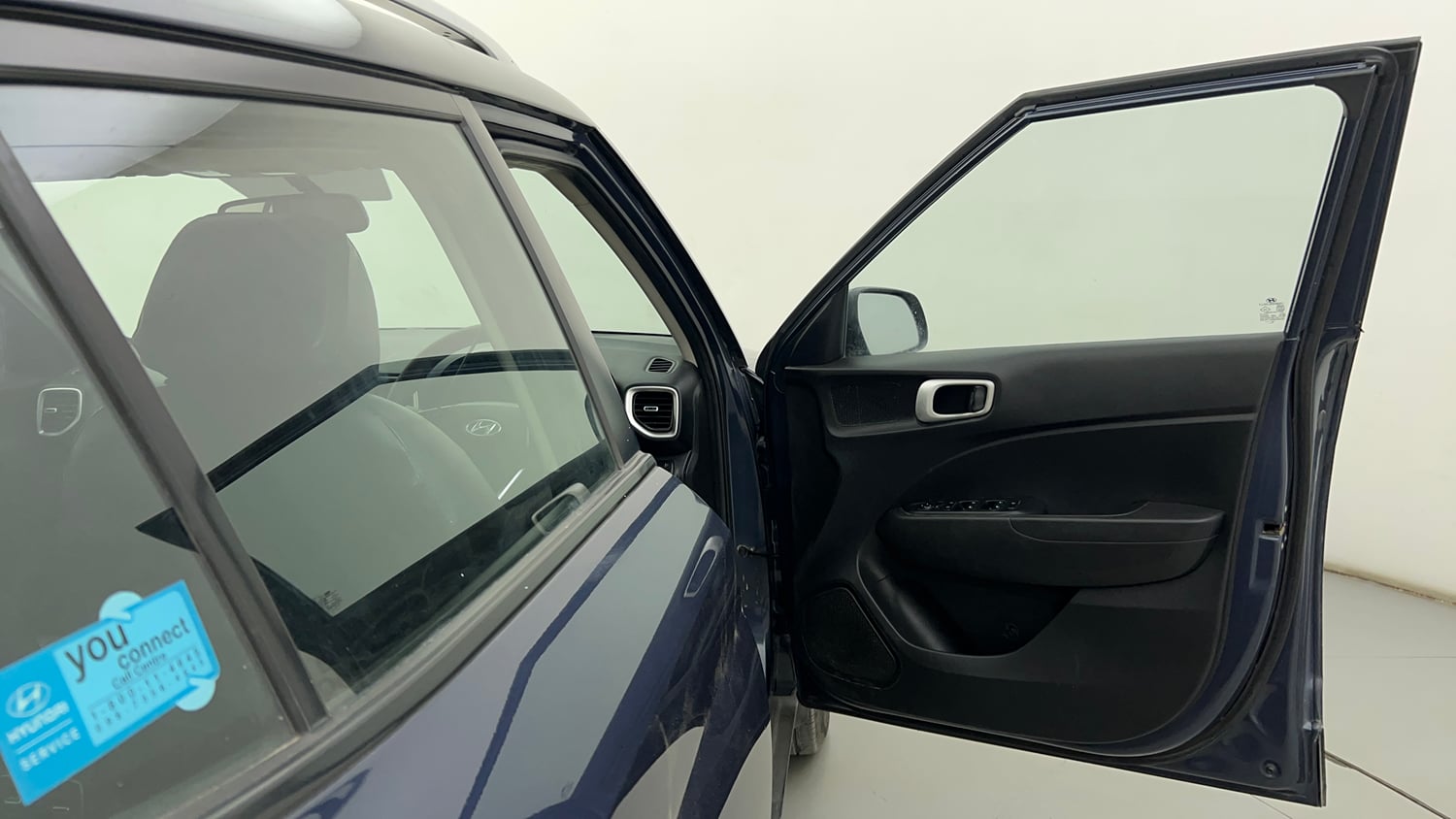 Used 2019 Hyundai Venue SX Plus 1.0 Turbo DCT Petrol Automatic interior RIGHT FRONT DOOR OPEN VIEW