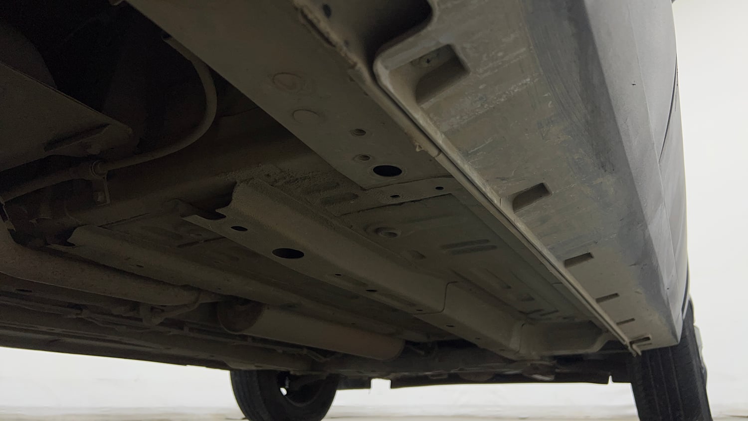 Used 2023 Tata Punch Adventure Rhythm iCNG Cng Manual extra REAR RIGHT UNDERBODY VIEW