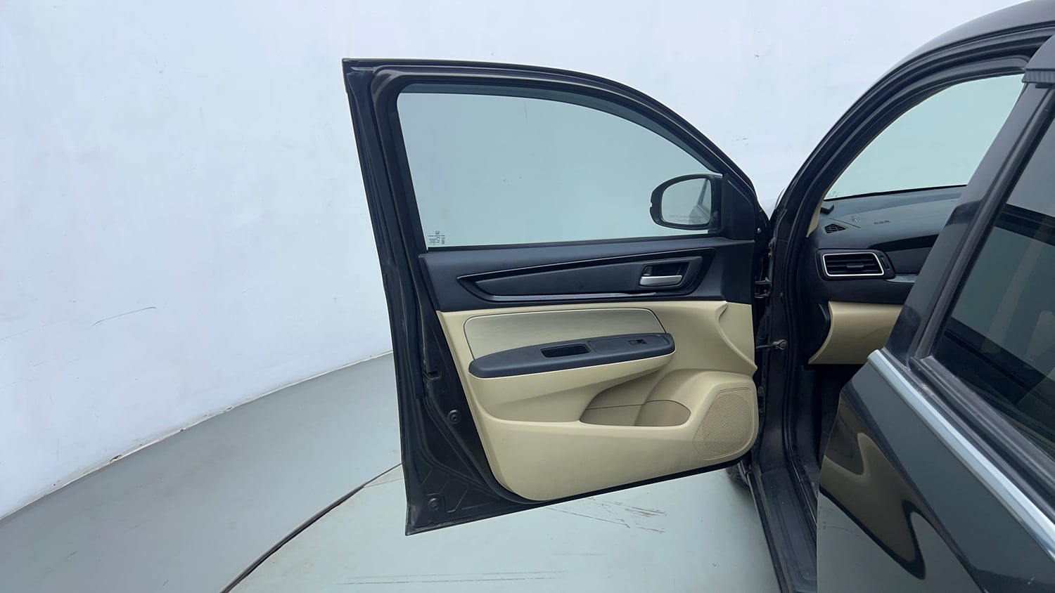 Used 2019 Honda Amaze 1.2 V CVT Petrol Petrol Automatic interior LEFT FRONT DOOR OPEN VIEW