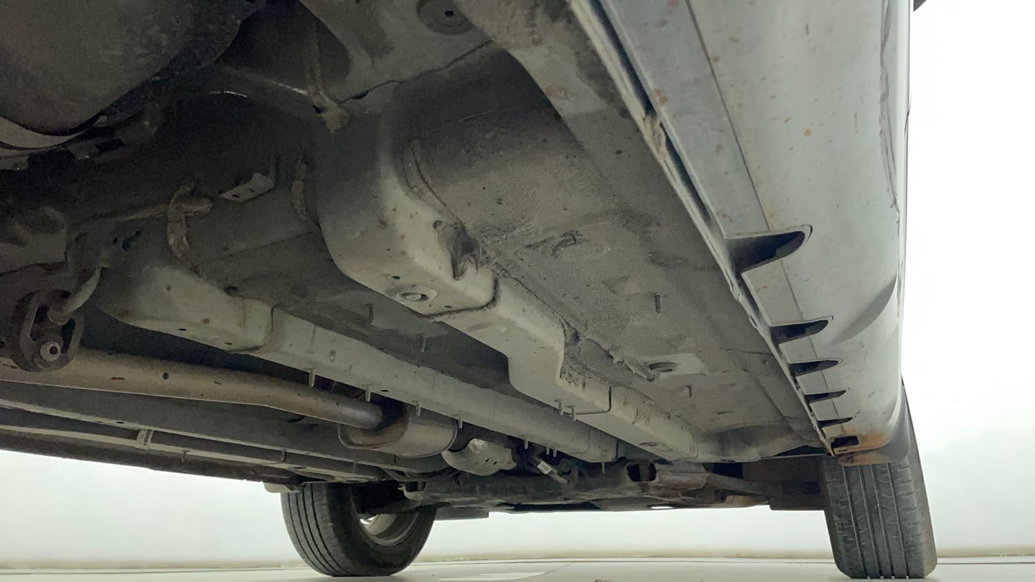 Used 2023 Hyundai Creta SX 1.5 Petrol IVT Petrol Automatic extra REAR RIGHT UNDERBODY VIEW