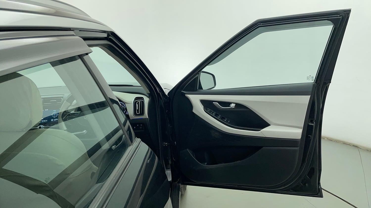 Used 2023 Hyundai Creta SX 1.5 Petrol IVT Petrol Automatic interior RIGHT FRONT DOOR OPEN VIEW