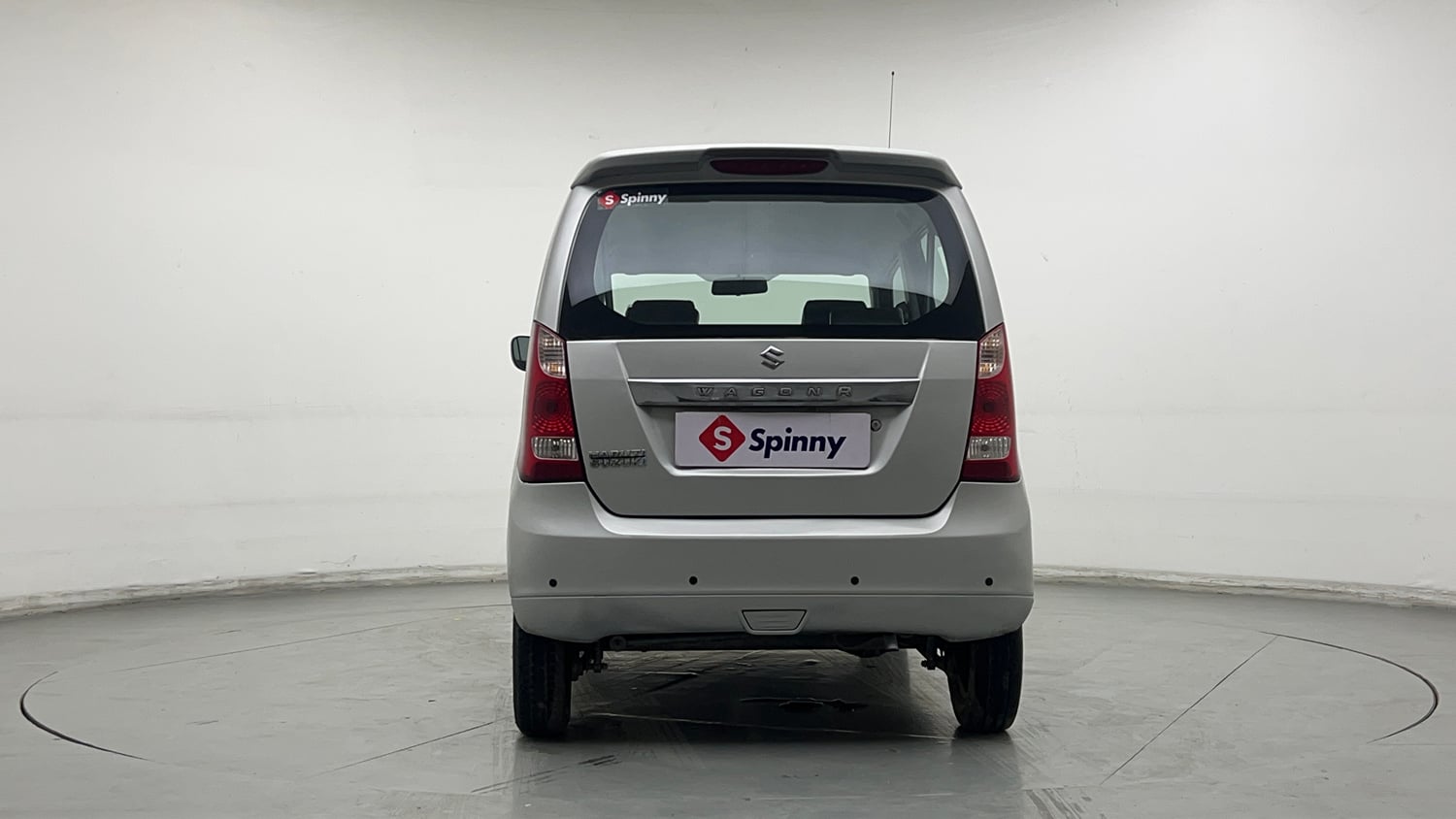 Used 2015 Maruti Suzuki Wagon R LXI Petrol Manual exterior BACK VIEW