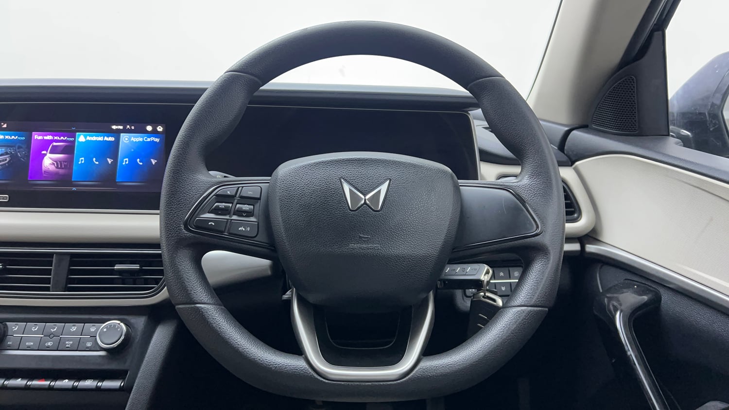 Used 2022 Mahindra XUV700 AX 5 Petrol MT 7 STR Petrol Manual interior STEERING VIEW