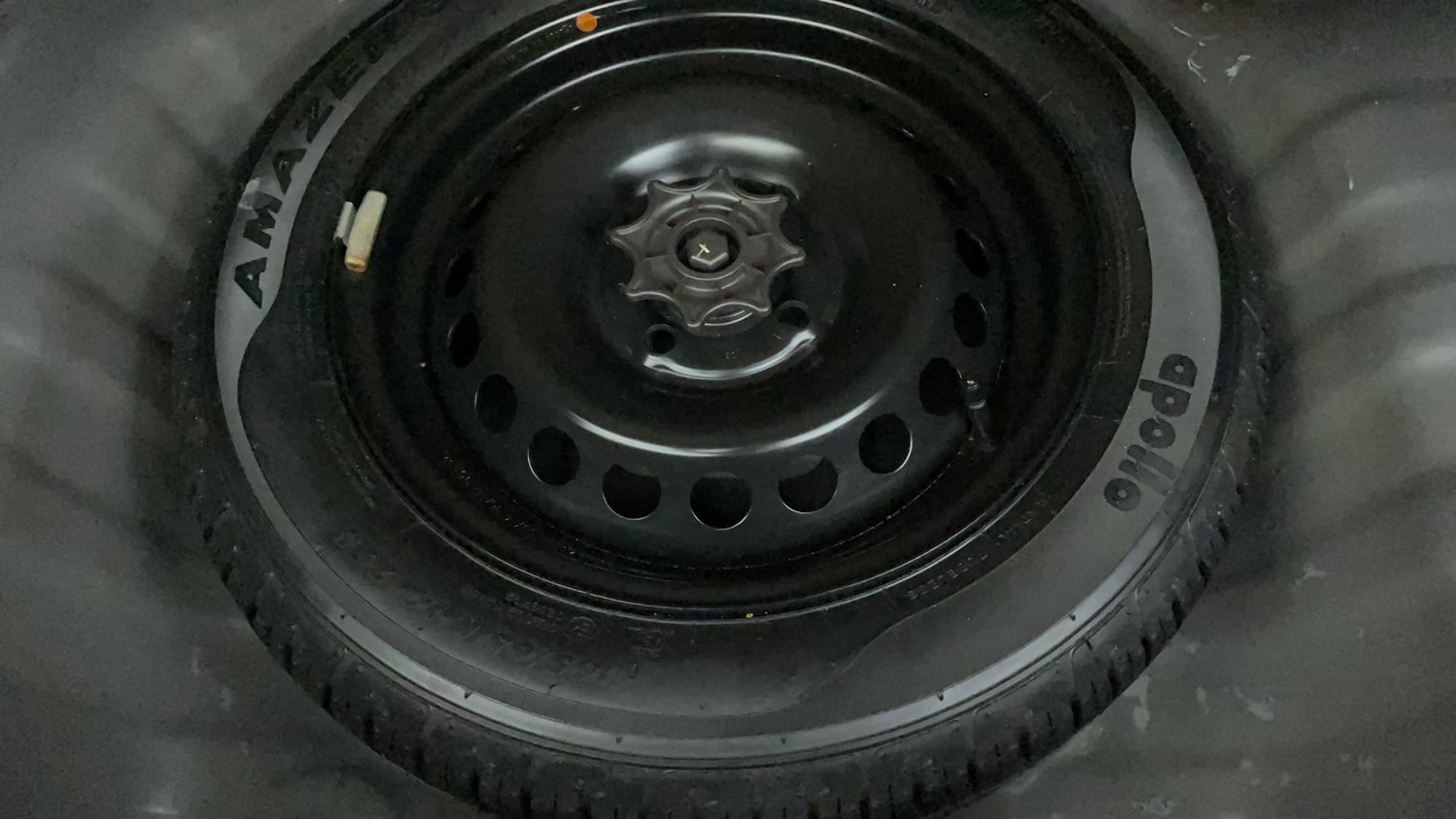 Used 2019 Hyundai Grand i10 Sportz 1.2 Kappa VTVT Petrol Manual tyres LEFT REAR TYRE TREAD VIEW