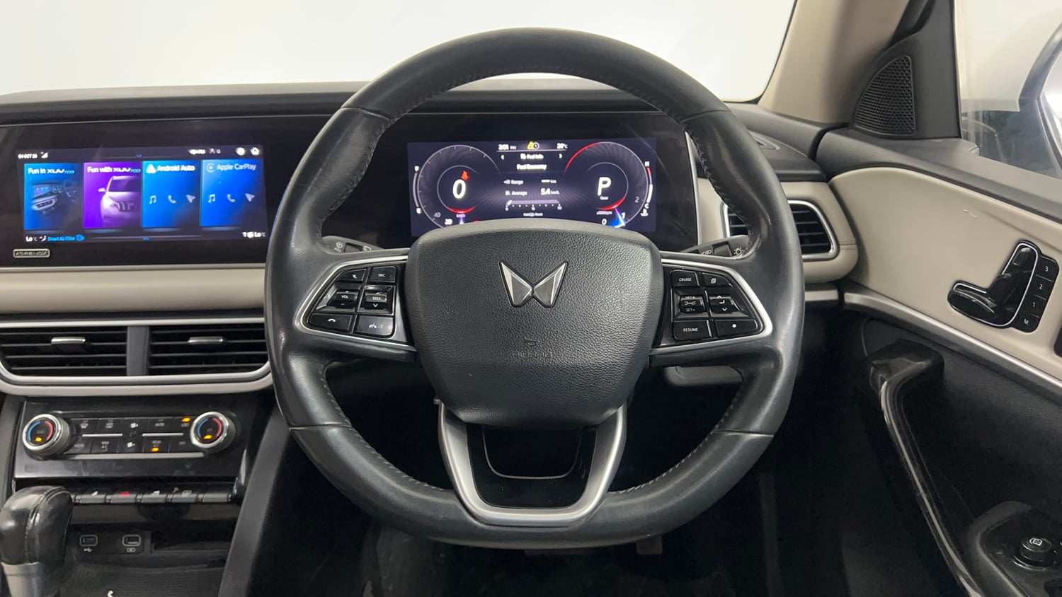 Used 2022 Mahindra XUV700 AX 7 Petrol AT 7 STR Petrol Automatic interior STEERING VIEW