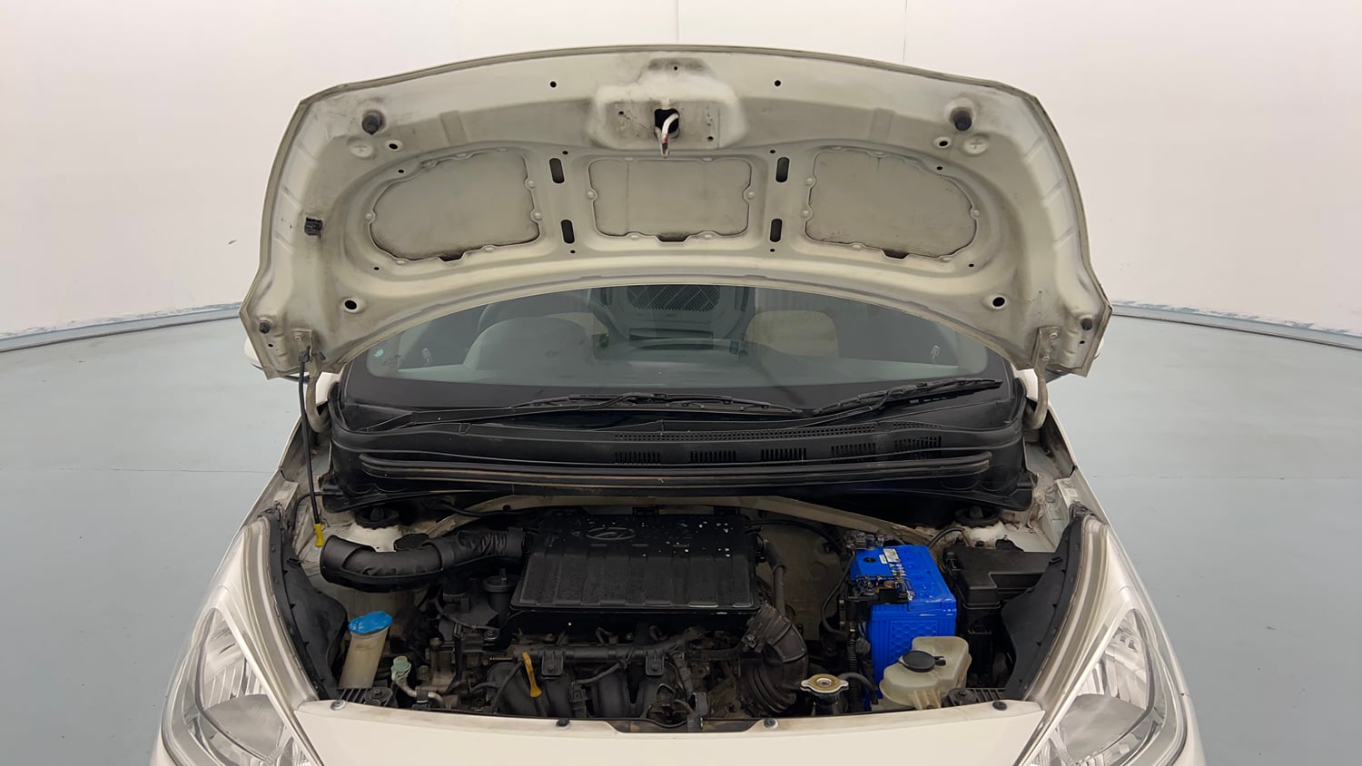 Used 2018 Hyundai Grand i10 Sportz 1.2 Kappa VTVT Petrol Manual engine ENGINE & BONNET OPEN FRONT VIEW