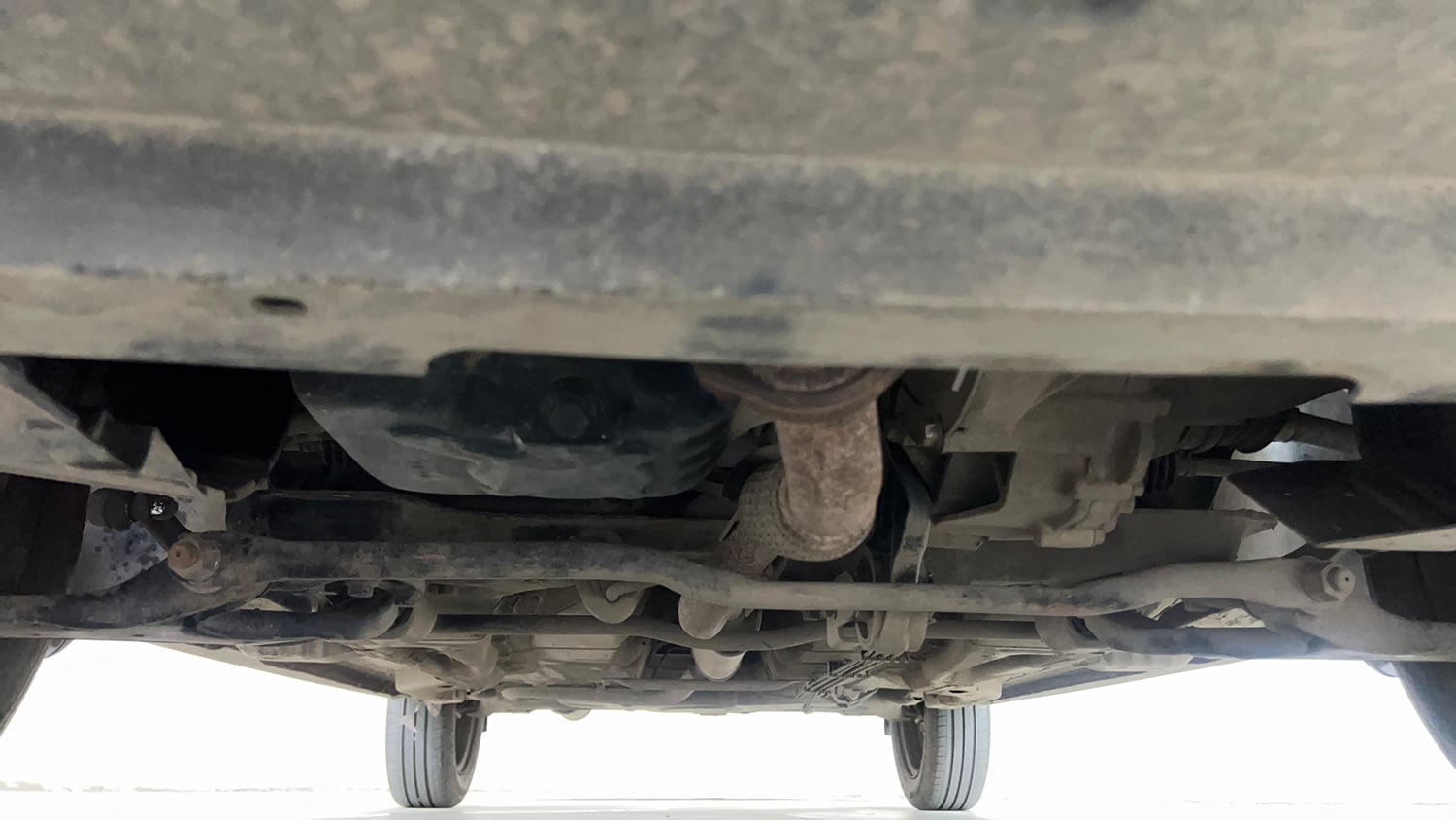 Used 2021 Tata Tiago XT Petrol Manual extra FRONT LEFT UNDERBODY VIEW