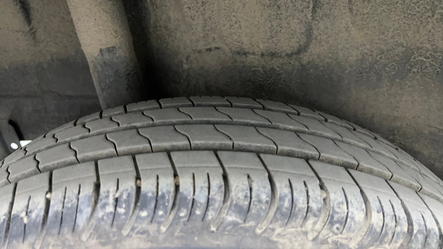 Used 2020 Maruti Suzuki S-Presso VXi Petrol Manual tyres RIGHT REAR TYRE TREAD VIEW