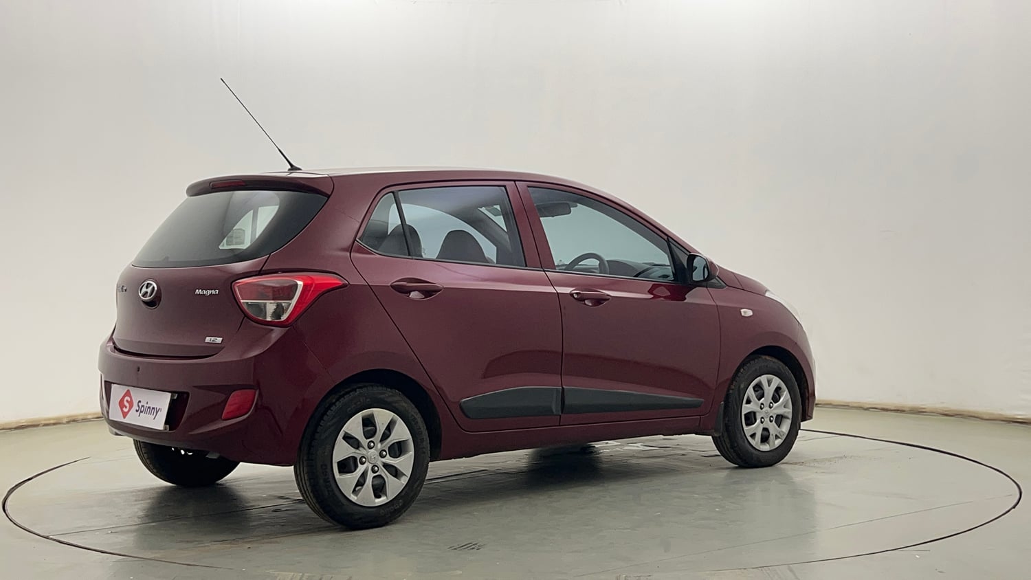 Used 2015 Hyundai Grand i10 Magna 1.2 Kappa VTVT Petrol Manual exterior RIGHT REAR CORNER VIEW