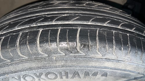 Used 2015 Maruti Suzuki Swift LXi Petrol Manual tyres RIGHT FRONT TYRE TREAD VIEW