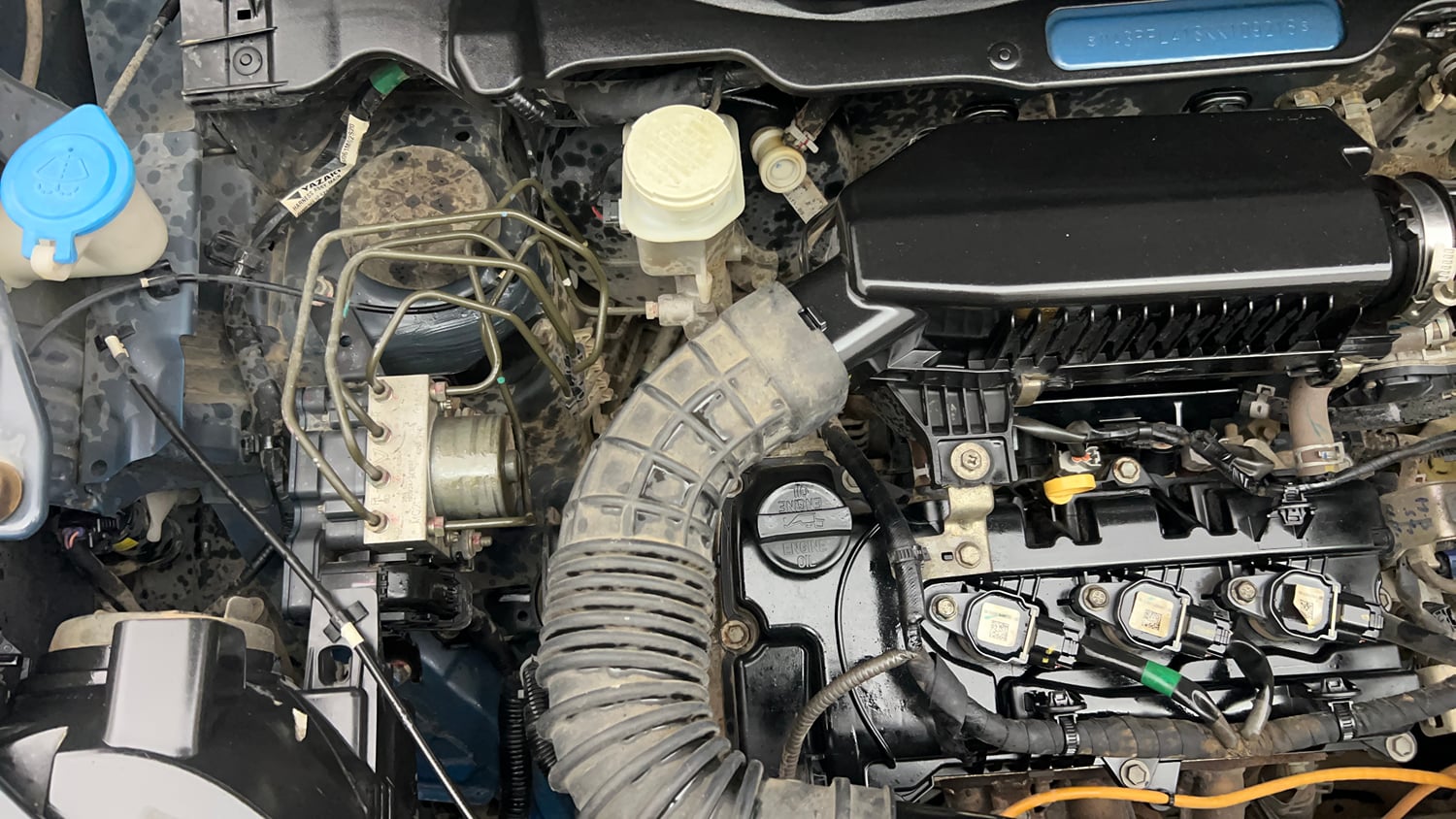 Used 2020 Maruti Suzuki S-Presso VXi Plus Petrol Manual engine ENGINE RIGHT SIDE VIEW