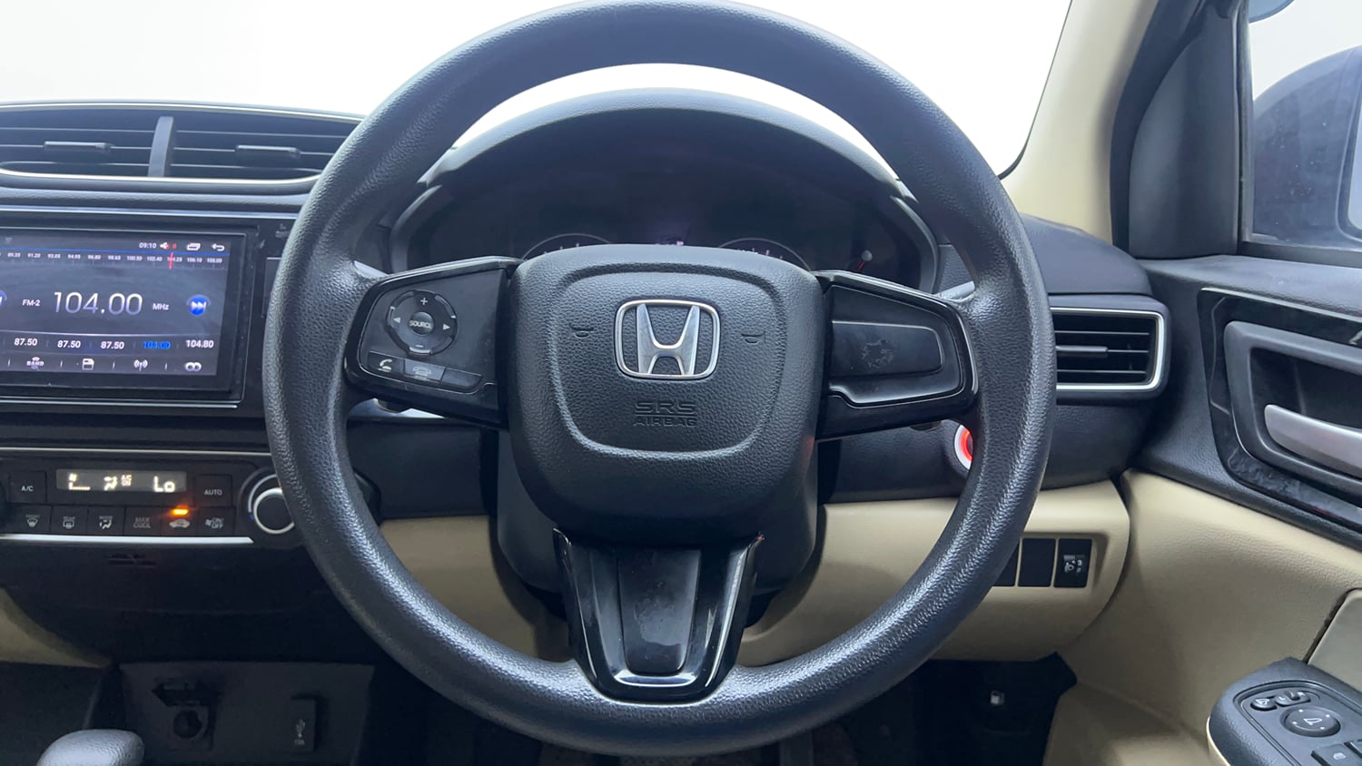 Used 2019 Honda Amaze 1.2 V CVT Petrol Petrol Automatic interior STEERING VIEW