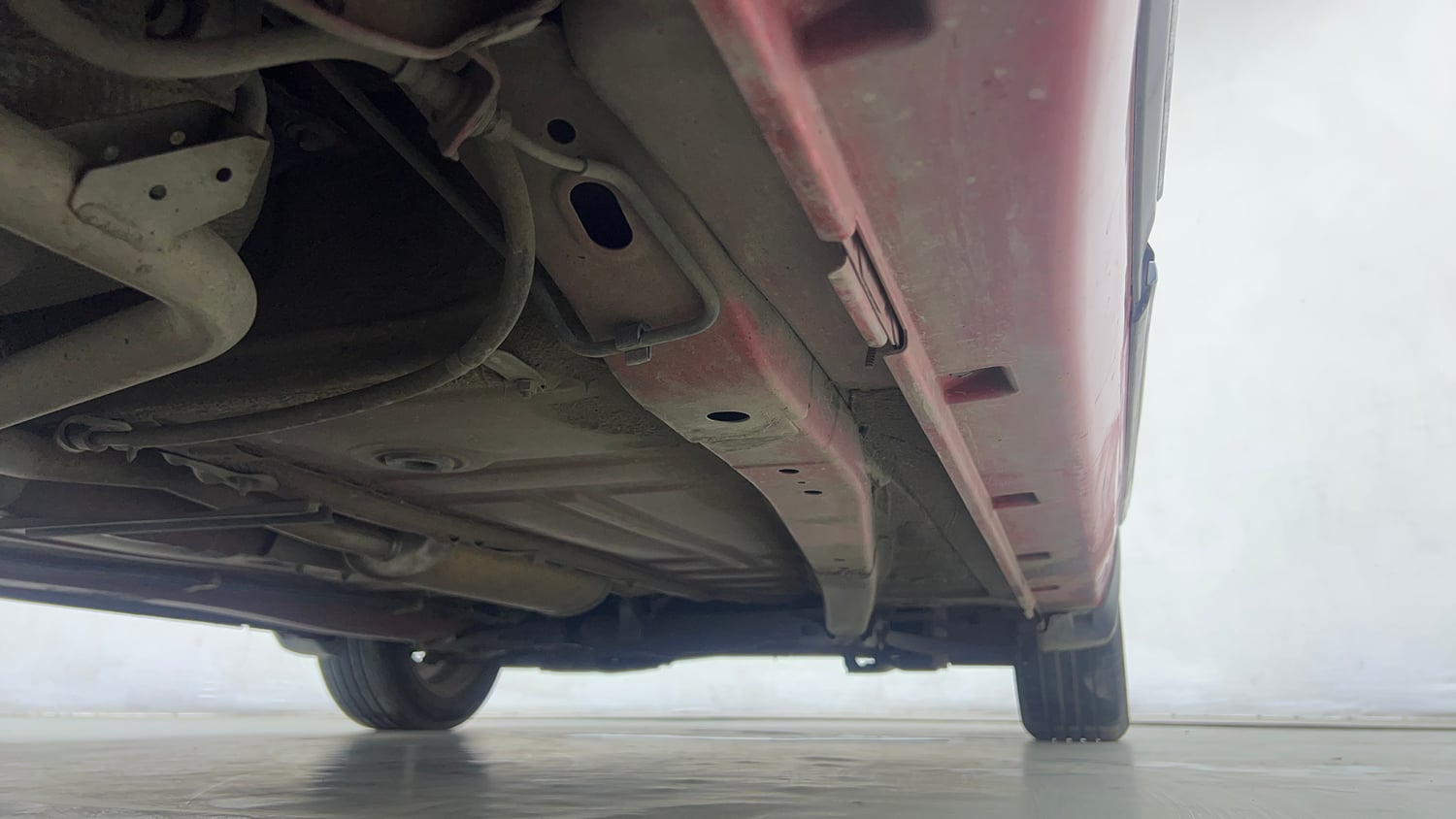 Used 2017 Maruti Suzuki Baleno Zeta 1.2 AT Petrol Automatic extra REAR RIGHT UNDERBODY VIEW