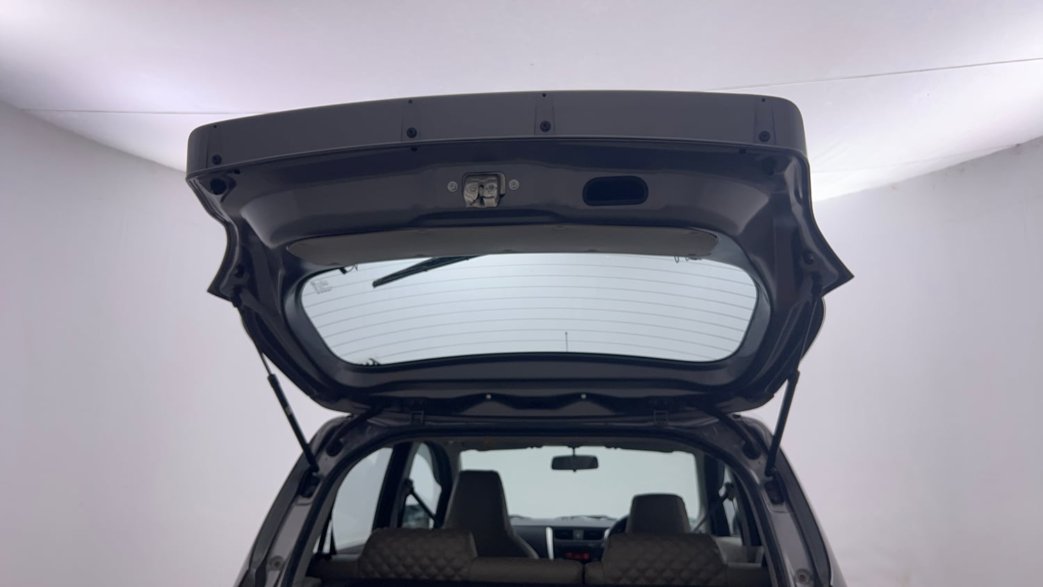 Used 2019 Maruti Suzuki Celerio ZXi (O) AMT Petrol Automatic interior DICKY DOOR OPEN VIEW