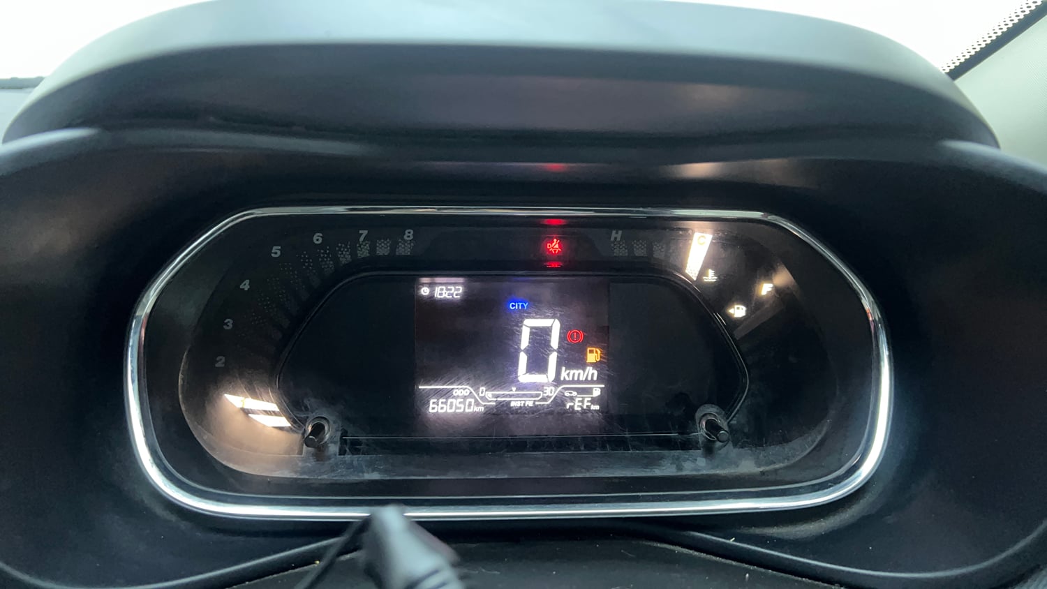 Used 2022 Tata Nexon XM (S) Diesel Diesel Manual interior CLUSTERMETER VIEW