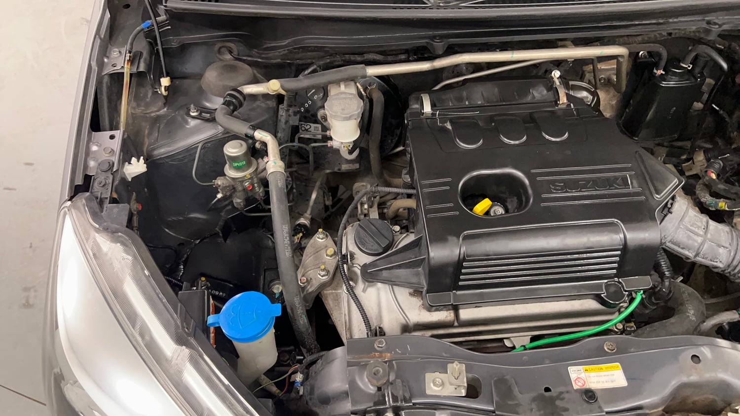 Used 2015 Maruti Suzuki Celerio VXi AMT Petrol Automatic engine ENGINE RIGHT SIDE VIEW