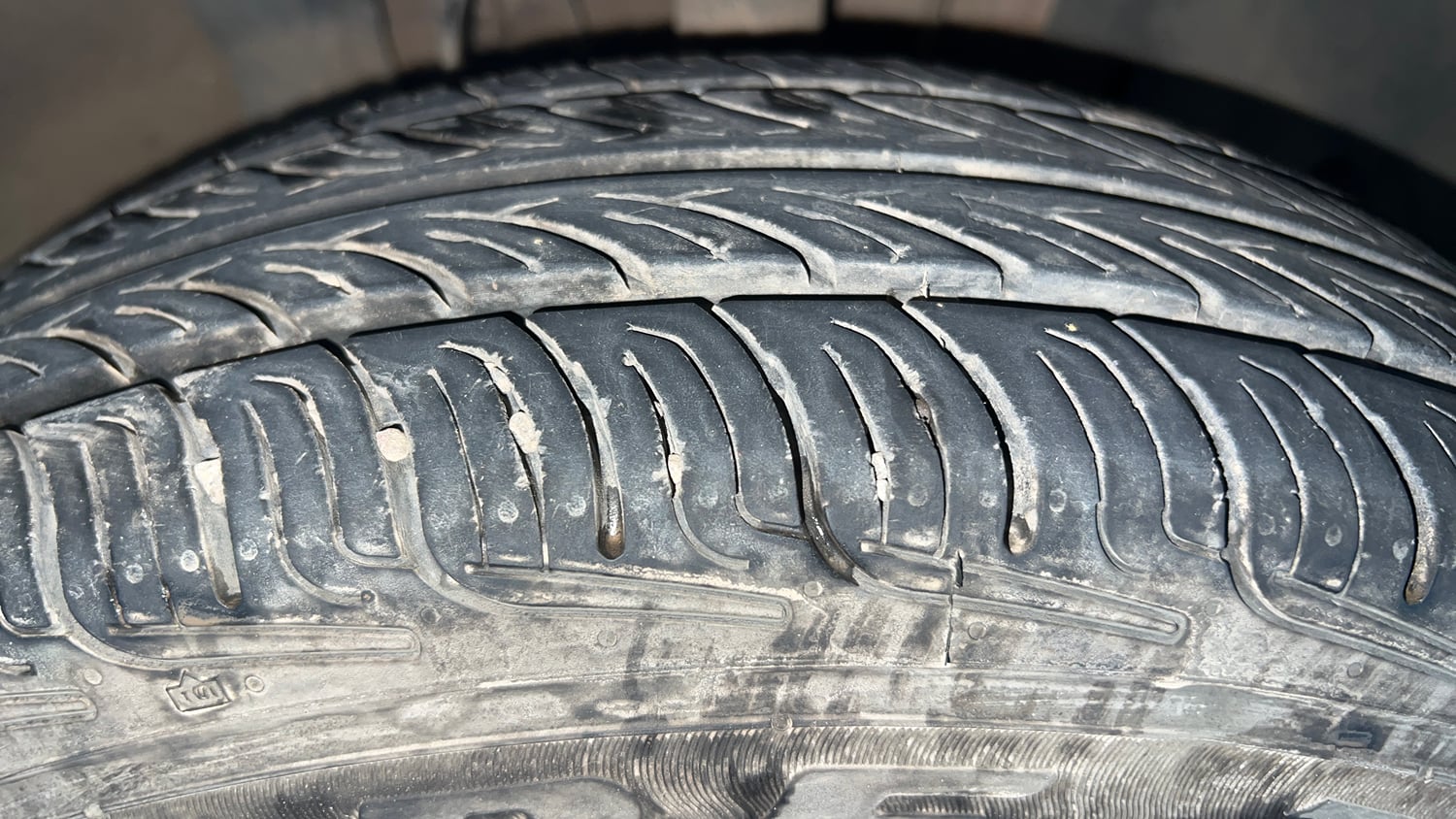Used 2020 Renault Triber RXT Petrol Manual tyres RIGHT FRONT TYRE TREAD VIEW