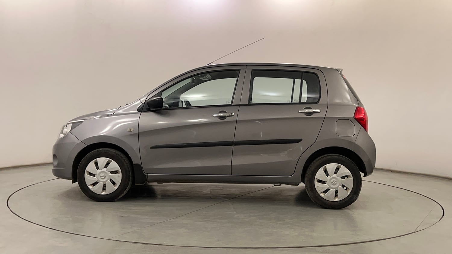 Used 2015 Maruti Suzuki Celerio VXi AMT Petrol Automatic exterior LEFT SIDE VIEW