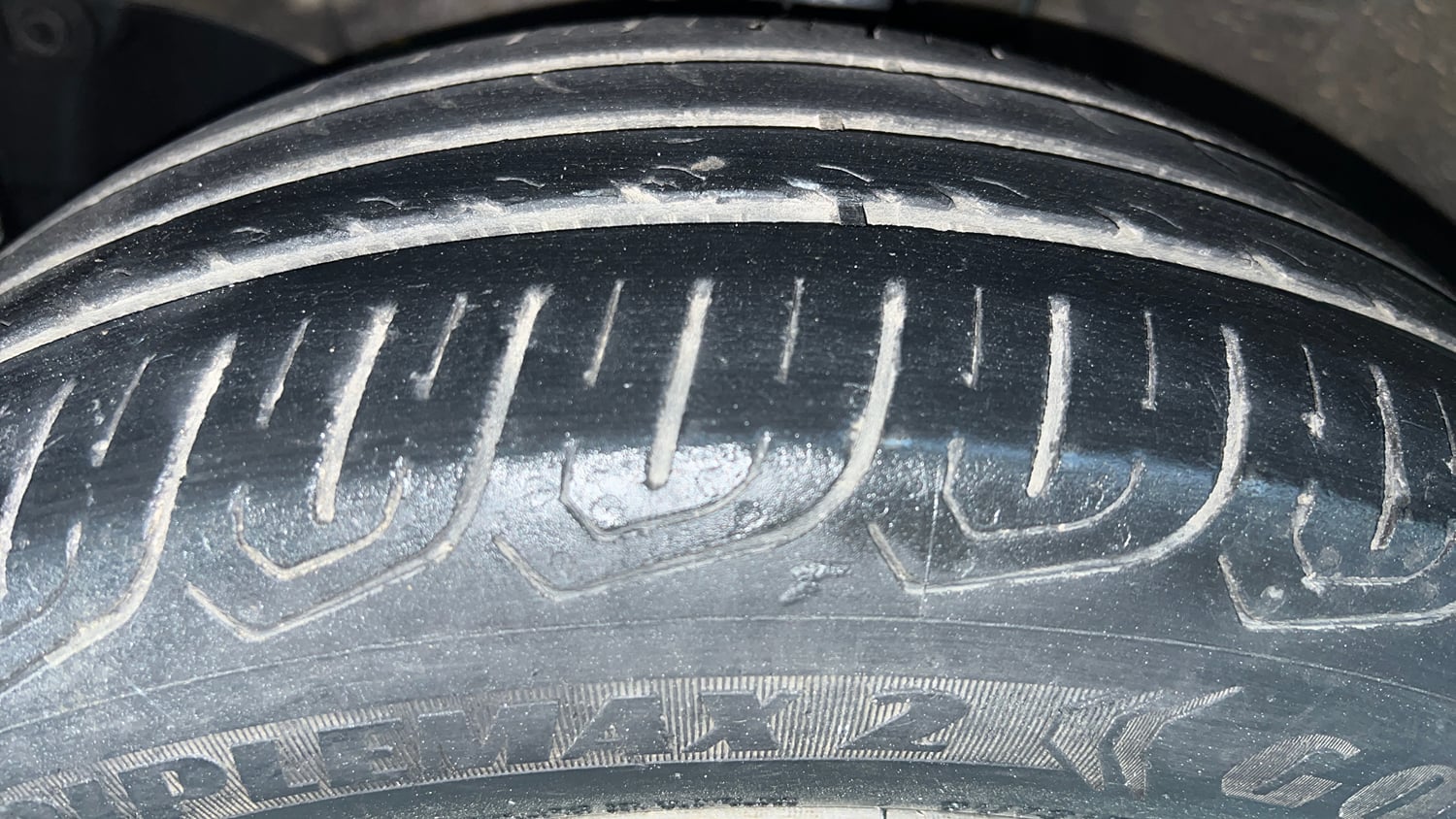 Used 2013 Honda City V MT AVN Petrol Manual tyres LEFT FRONT TYRE TREAD VIEW