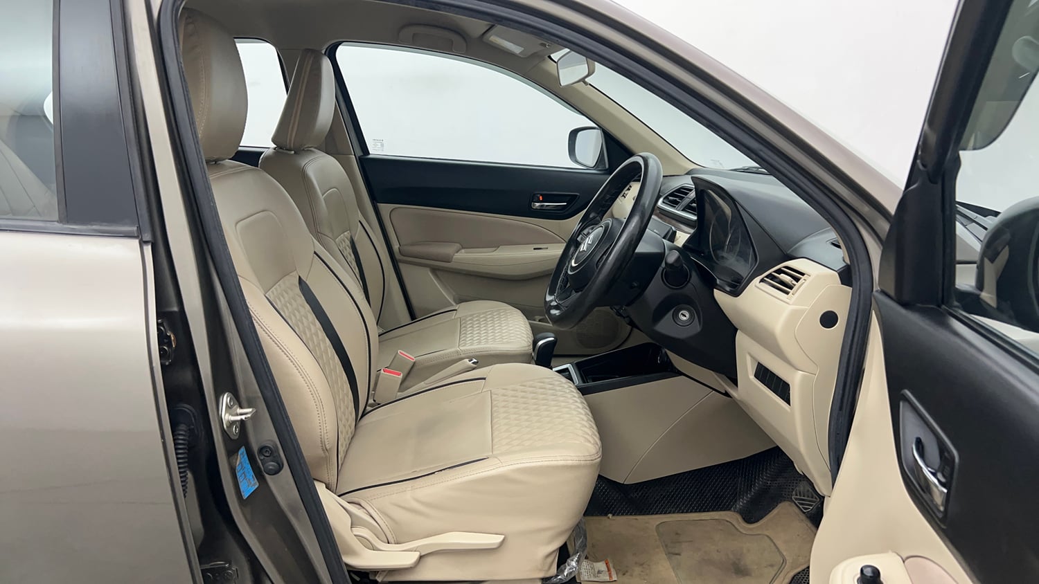 Used 2020 Maruti Suzuki Dzire VXi AMT Petrol Automatic interior RIGHT SIDE FRONT DOOR CABIN VIEW