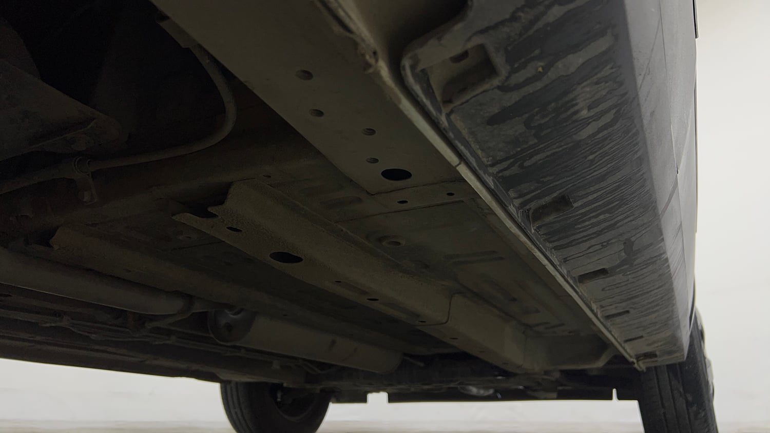Used 2025 Tata Punch Pure CNG Cng Manual extra REAR RIGHT UNDERBODY VIEW