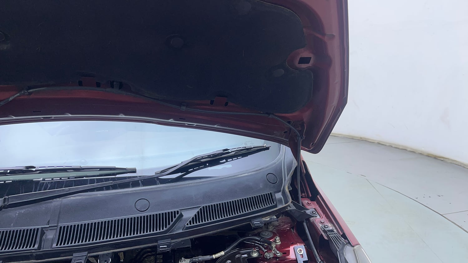 Used 2019 Ford Freestyle Titanium 1.2 Ti-VCT Petrol Manual engine ENGINE LEFT SIDE HINGE & APRON VIEW