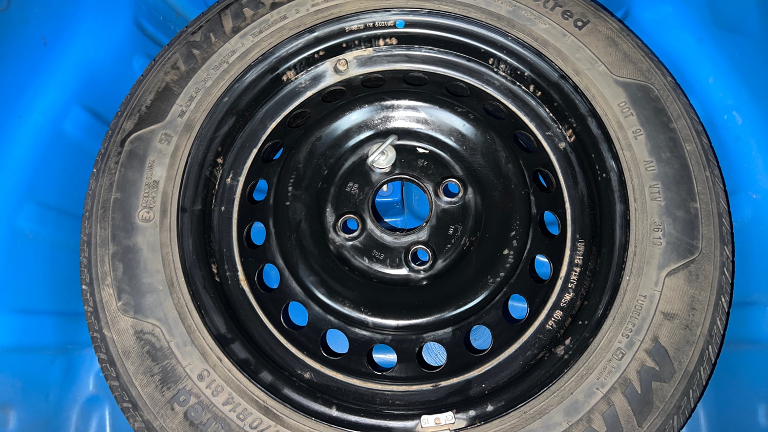 Used 2020 Maruti Suzuki S-Presso VXi Plus Petrol Manual tyres SPARE TYRE VIEW