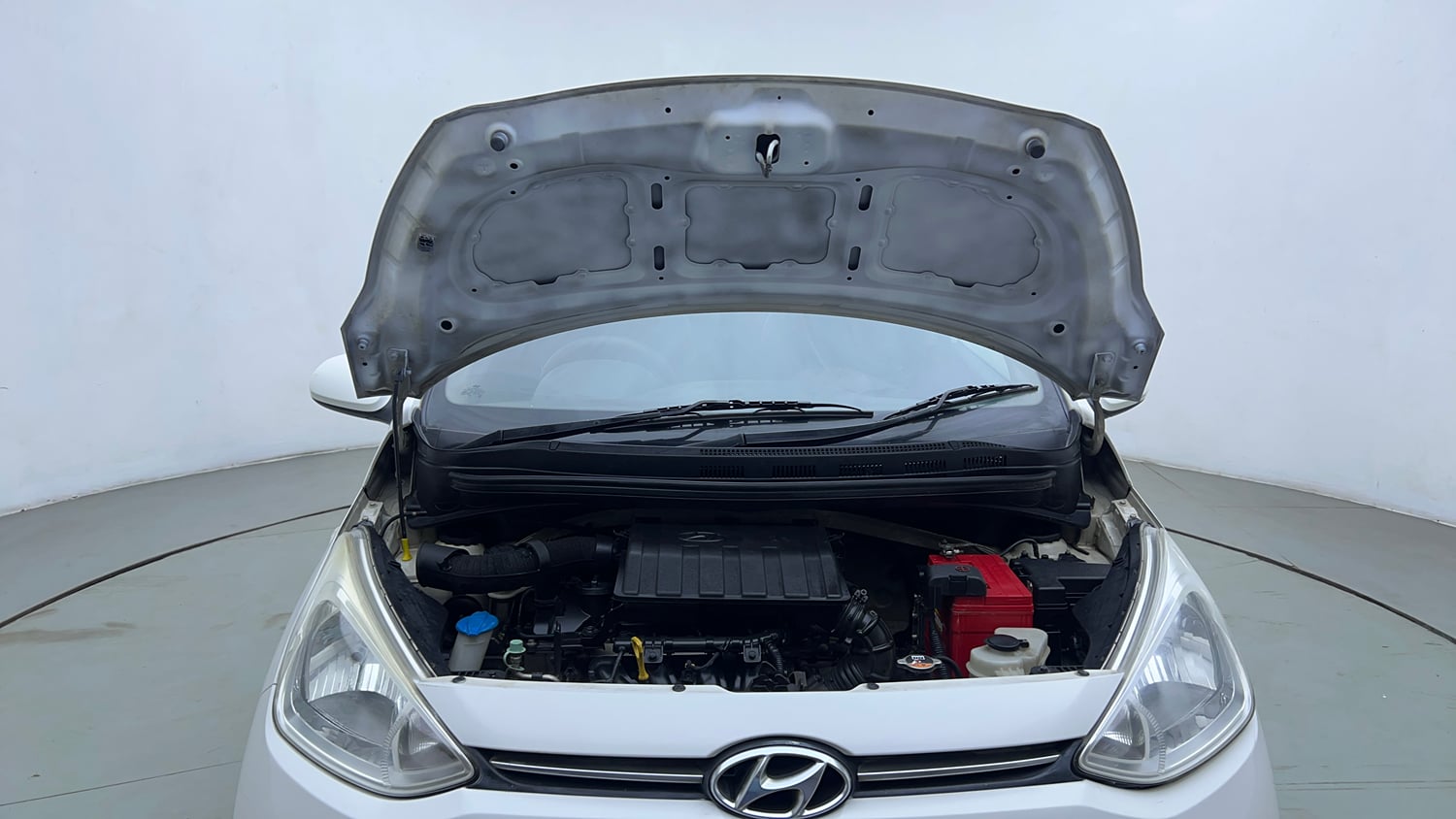 Used 2013 Hyundai Grand i10 Magna 1.2 Kappa VTVT Petrol Manual engine ENGINE & BONNET OPEN FRONT VIEW
