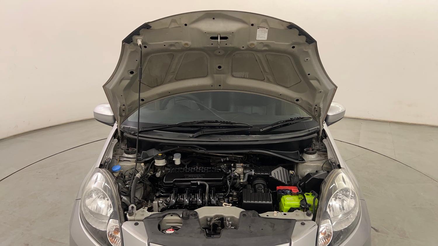 Used 2014 Honda Brio S MT Petrol Manual engine ENGINE & BONNET OPEN FRONT VIEW