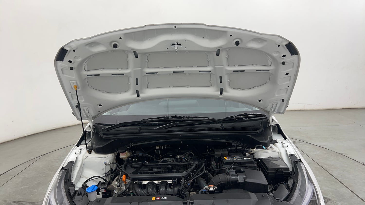 Used 2025 Hyundai New i20 Asta (O) 1.2 MT Petrol Manual engine ENGINE & BONNET OPEN FRONT VIEW
