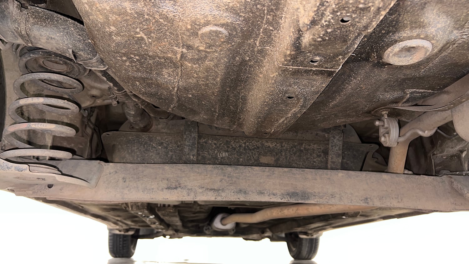 Used 2017 Hyundai Grand i10 Sportz 1.2 Kappa VTVT Petrol Manual extra REAR UNDERBODY VIEW (TAKEN FROM REAR)