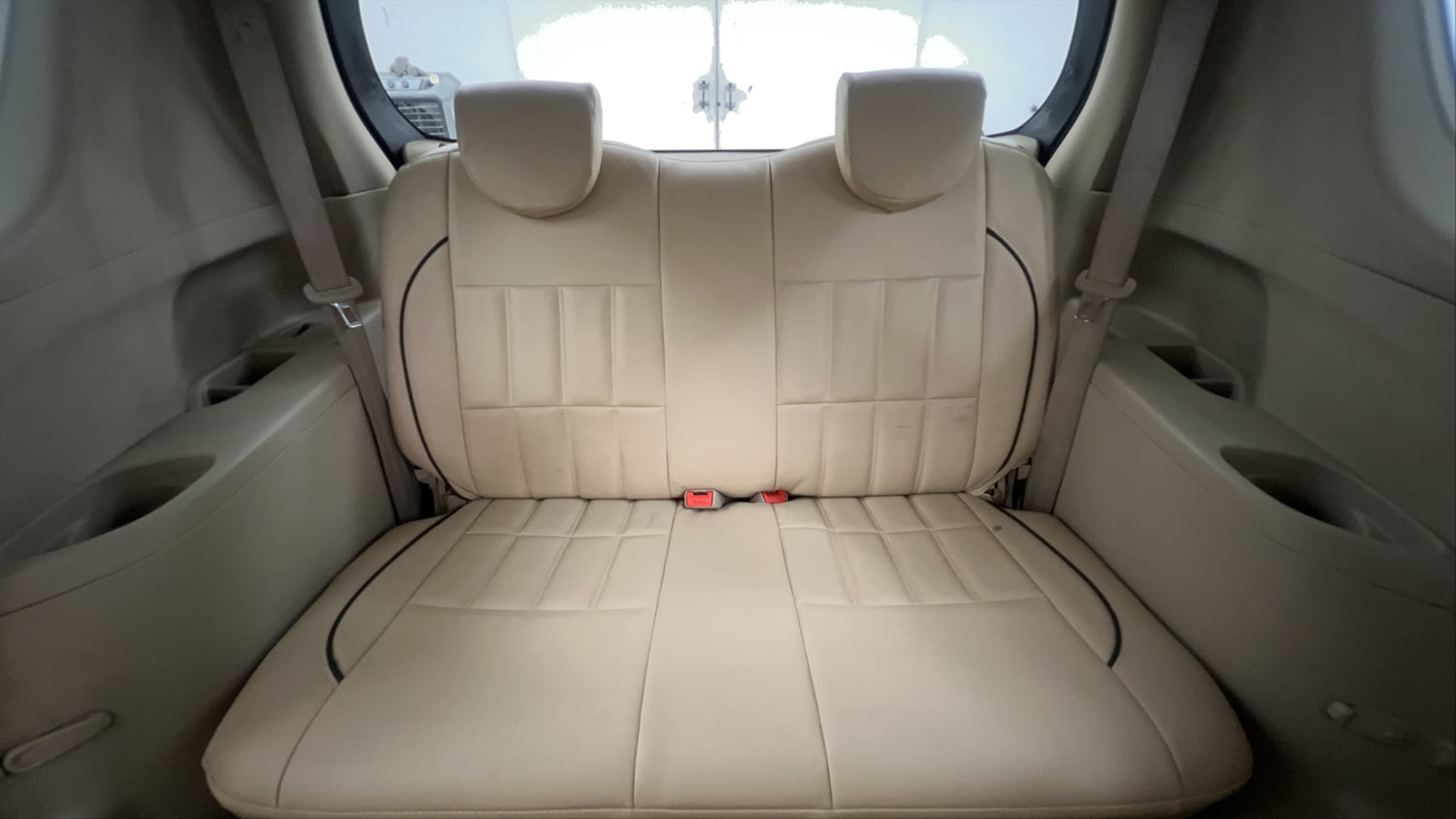 Used 2013 Maruti Suzuki Ertiga Vxi Petrol Manual interior THIRD ROW SEAT