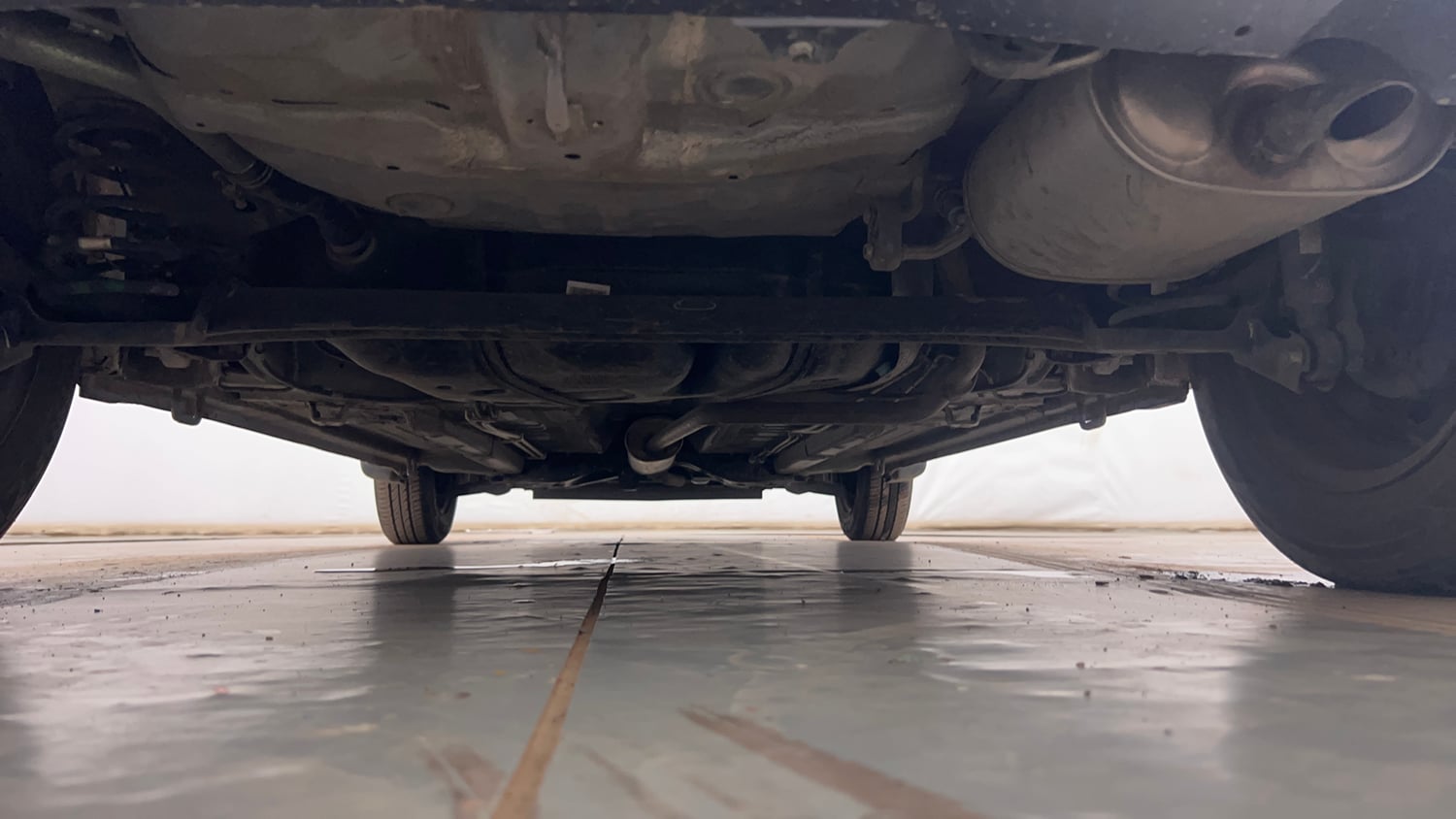 Used 2019 Maruti Suzuki Celerio ZXi (O) AMT Petrol Automatic extra REAR UNDERBODY VIEW (TAKEN FROM REAR)