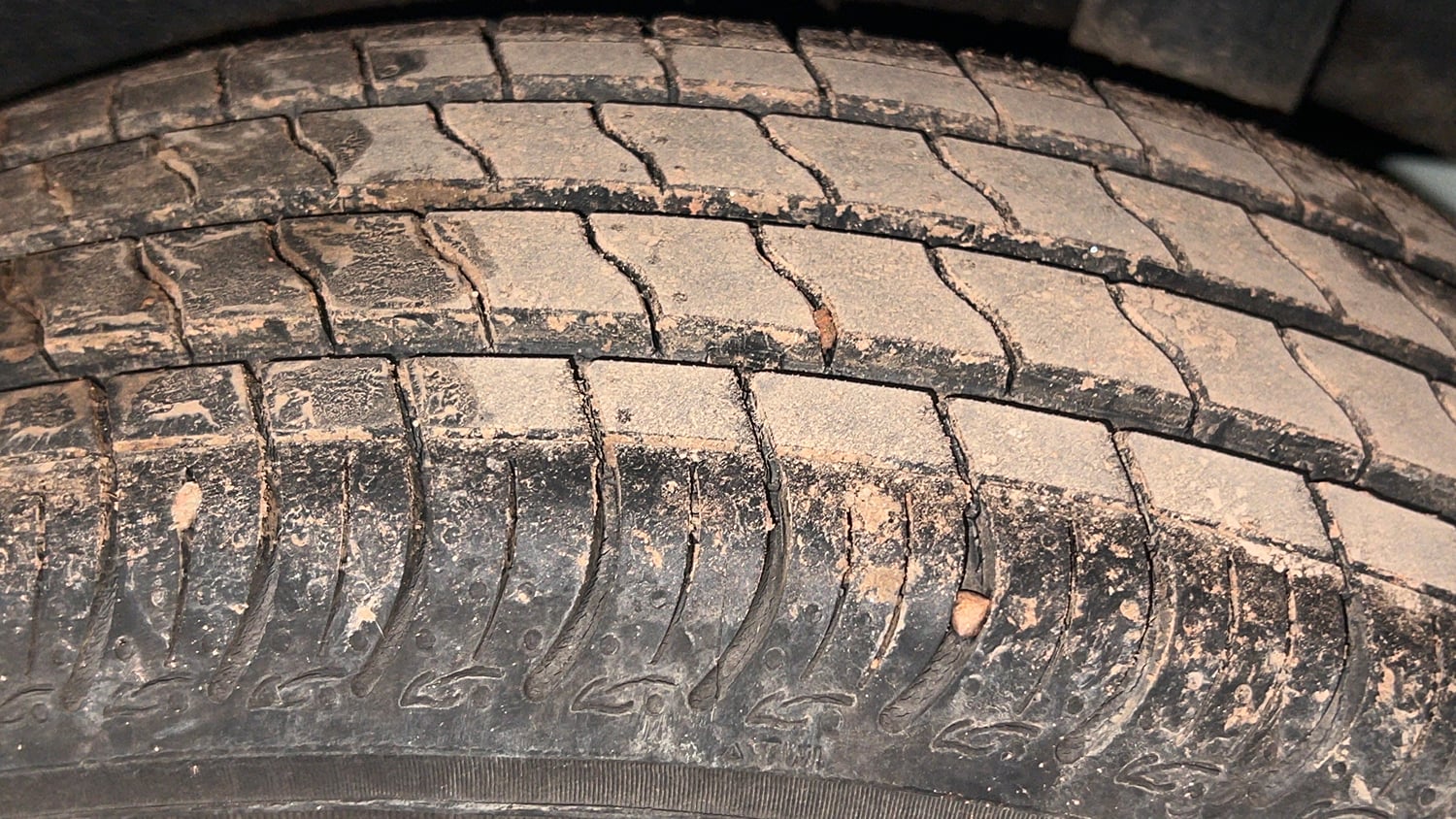 Used 2022 Maruti Suzuki S-Presso VXi (O) Petrol Manual tyres LEFT REAR TYRE TREAD VIEW