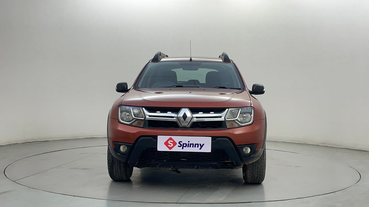 Used 2016 Renault Duster 85 PS RXS 4X2 MT Diesel Diesel Manual exterior FRONT VIEW