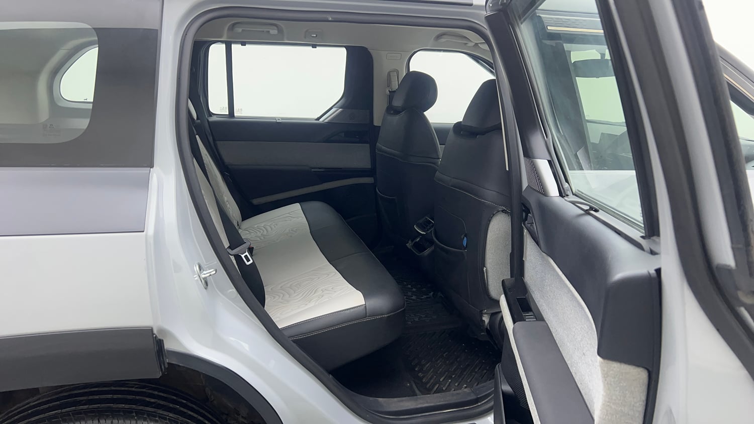Used 2026 Tata Sierra Pure P MT Petrol Petrol Manual interior RIGHT SIDE REAR DOOR CABIN VIEW