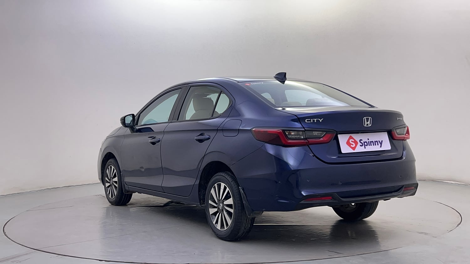 Used 2023 Honda City V Petrol MT Petrol Manual exterior LEFT REAR CORNER VIEW