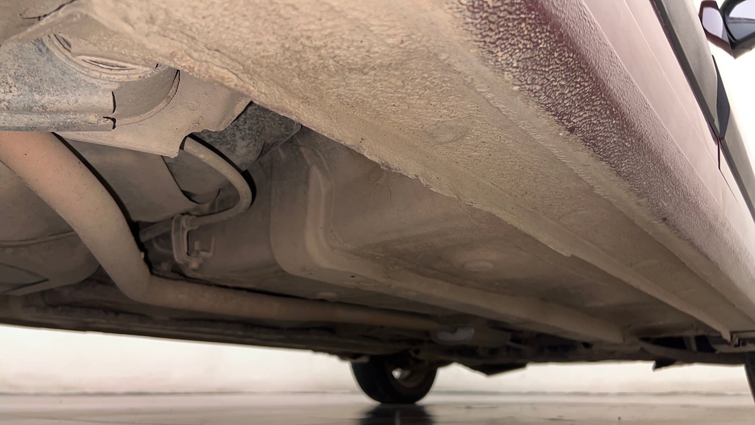 Used 2016 Hyundai Grand i10 Asta AT 1.2 Kappa VTVT (O) Petrol Automatic extra REAR RIGHT UNDERBODY VIEW