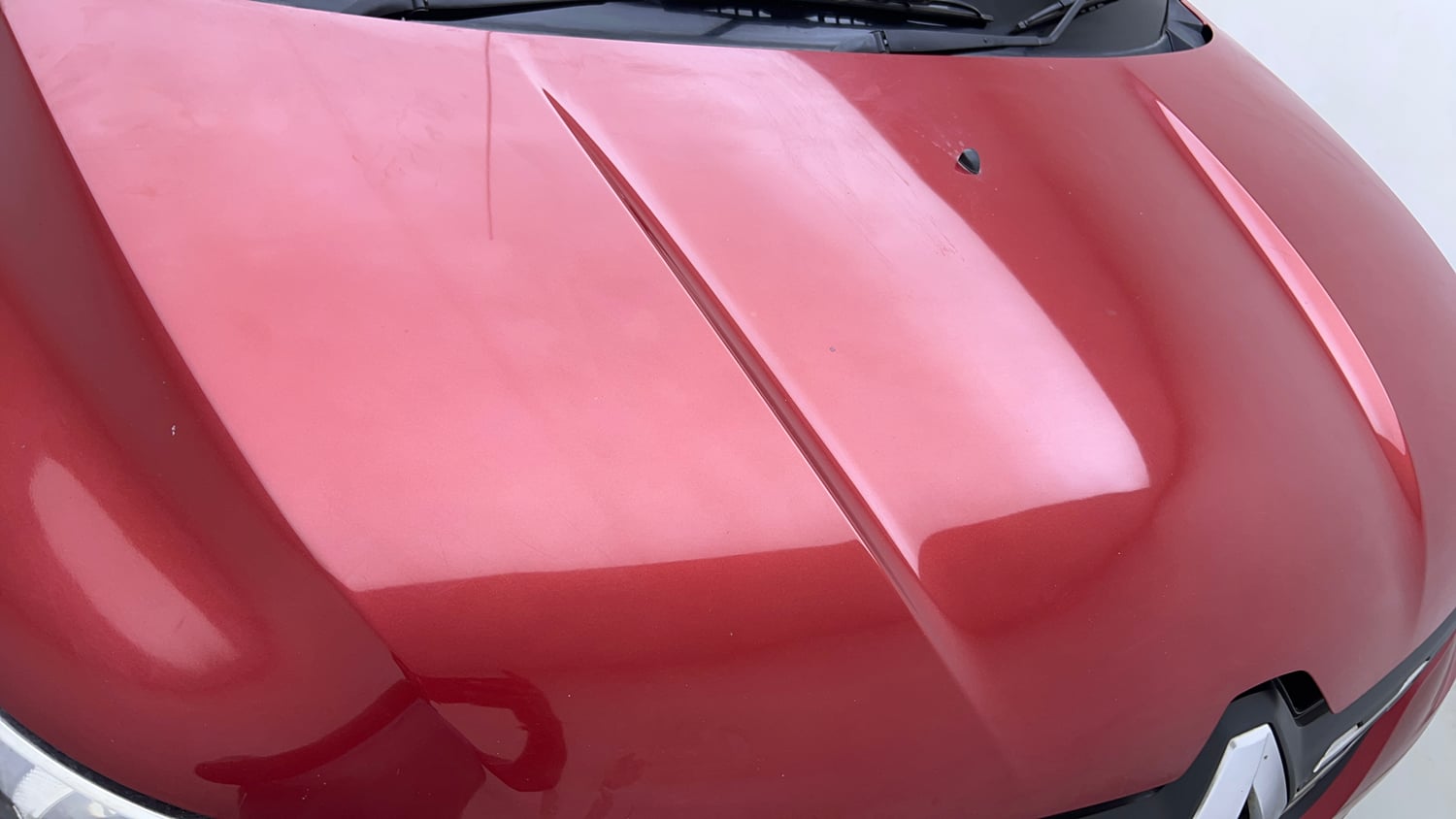 Used 2020 Renault Triber RXT Petrol Manual dents MINOR SCRATCH