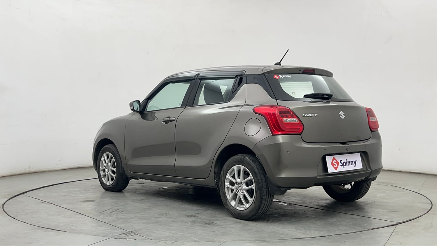 Used 2022 Maruti Suzuki Swift ZXi Petrol Manual exterior LEFT REAR CORNER VIEW