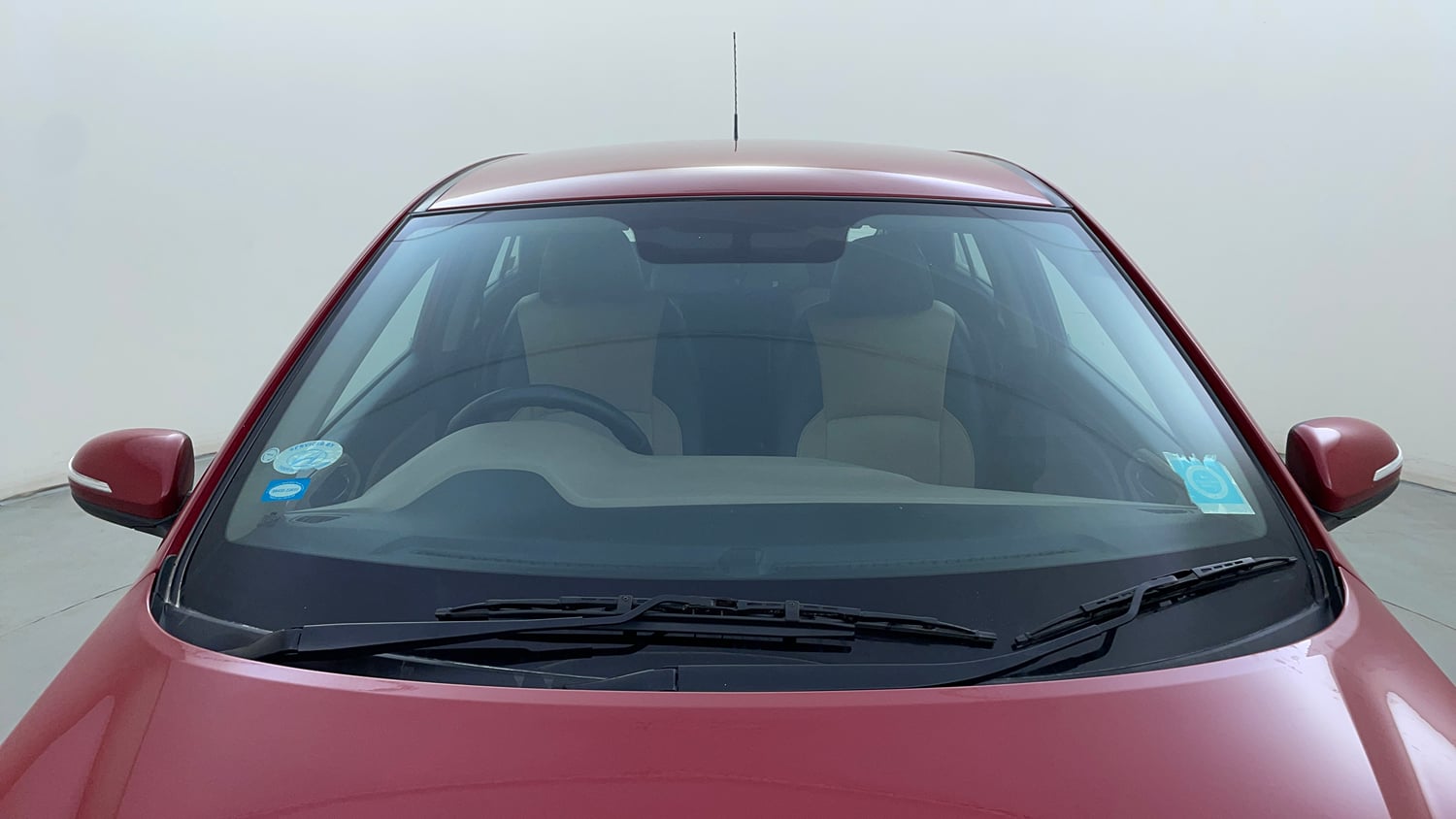 Used 2016 Hyundai Elite i20 Sportz 1.2 Petrol Manual exterior FRONT WINDSHIELD VIEW