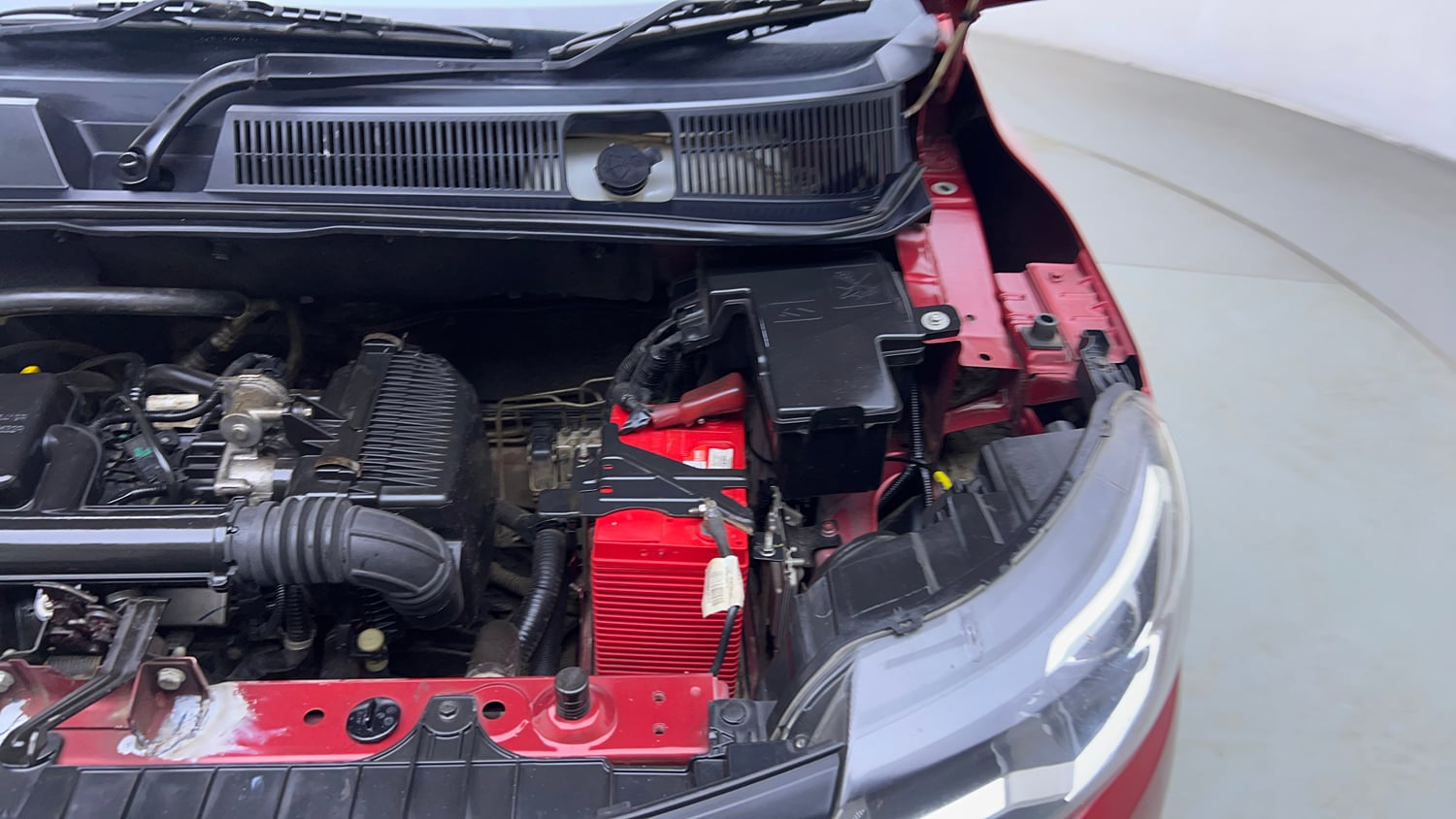 Used 2020 Renault Triber RXT Petrol Manual engine ENGINE LEFT SIDE VIEW