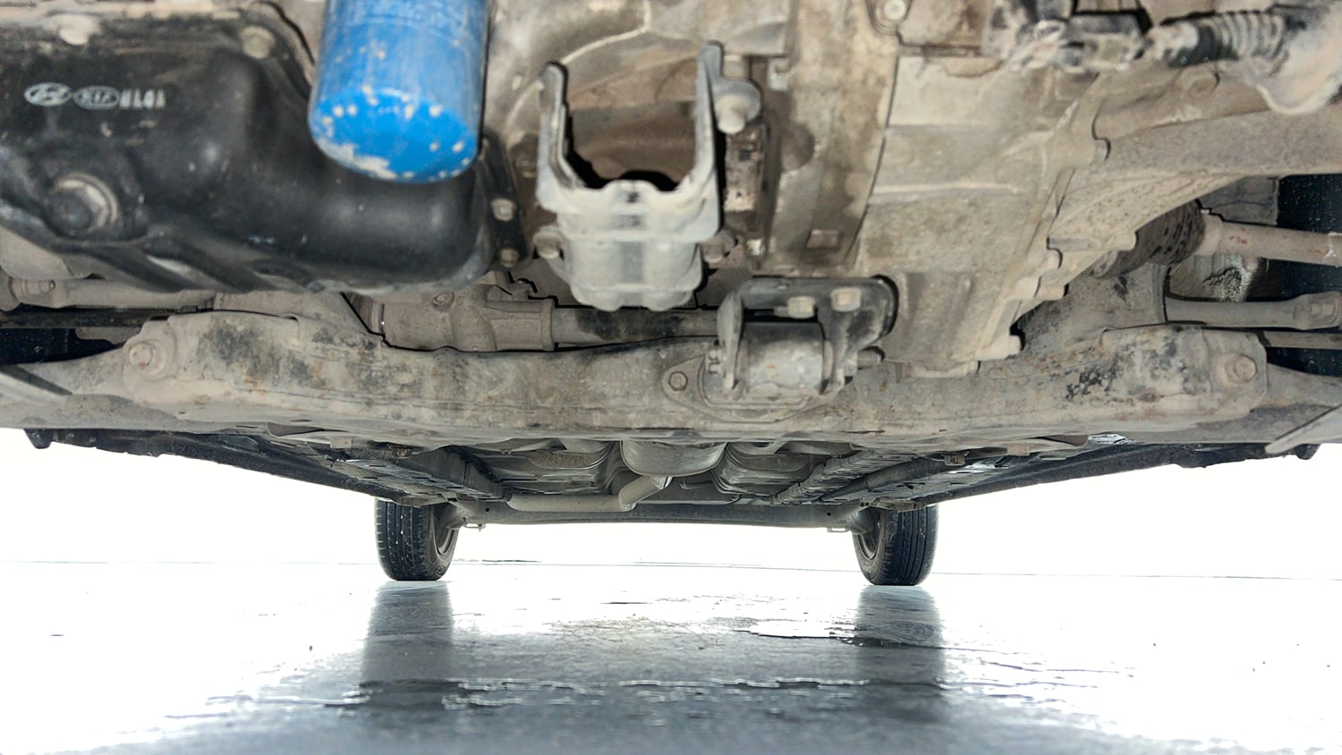 Used 2018 Hyundai Grand i10 Sportz 1.2 Kappa VTVT Petrol Manual extra FRONT LEFT UNDERBODY VIEW